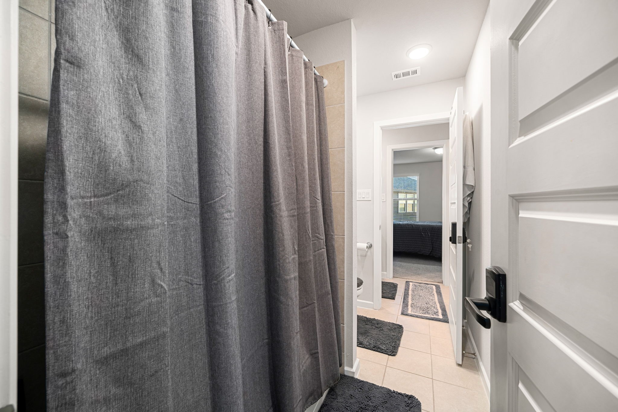 7702 Kenora Way Property Photo 35