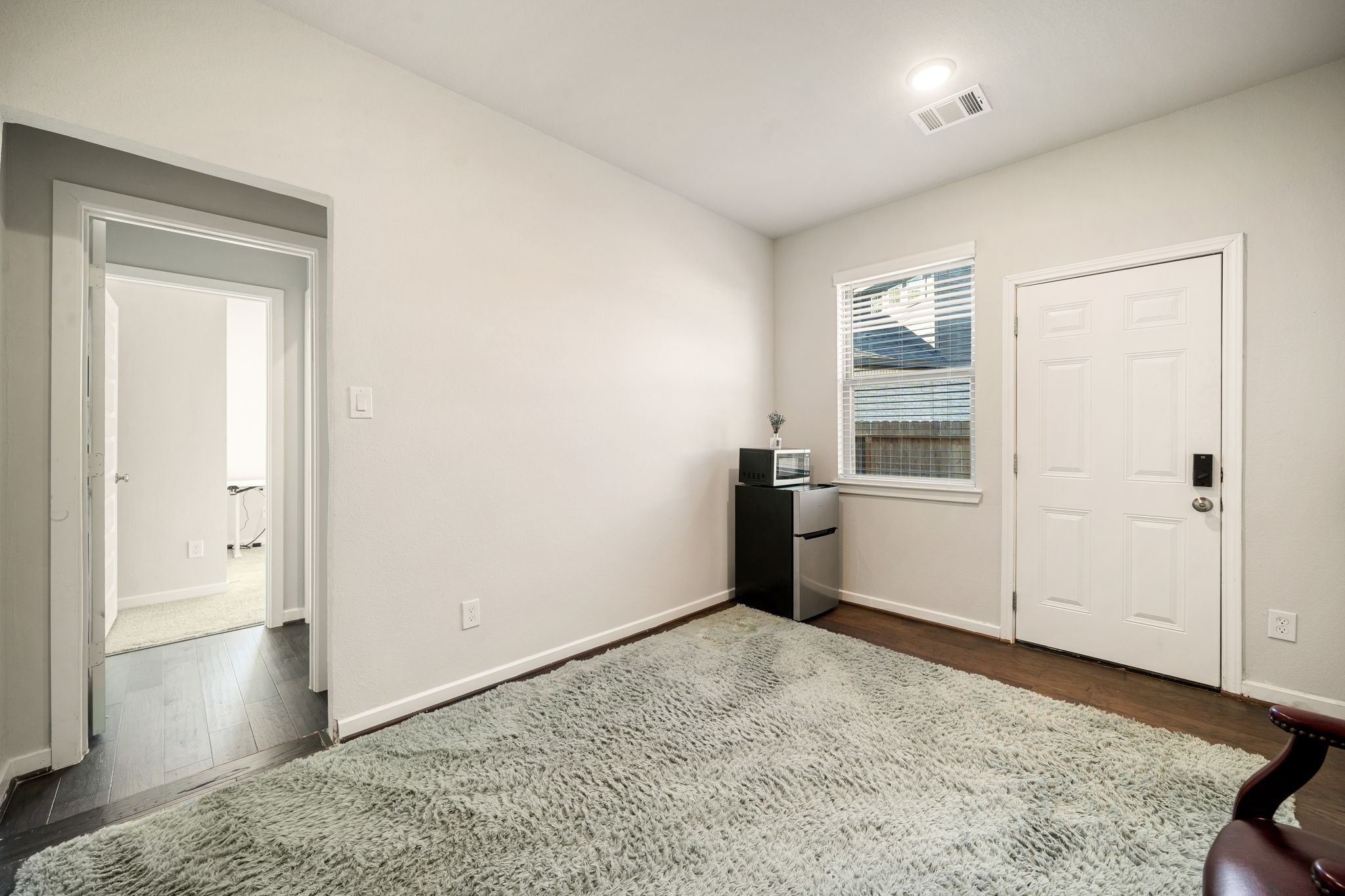 7702 Kenora Way Property Photo 39