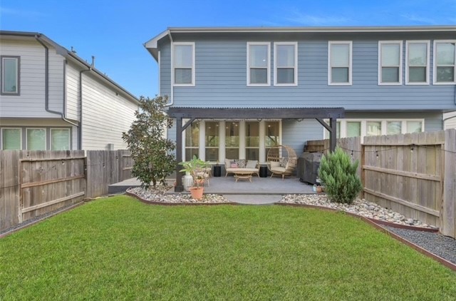626 Aspen Falls Court Property Photo 4
