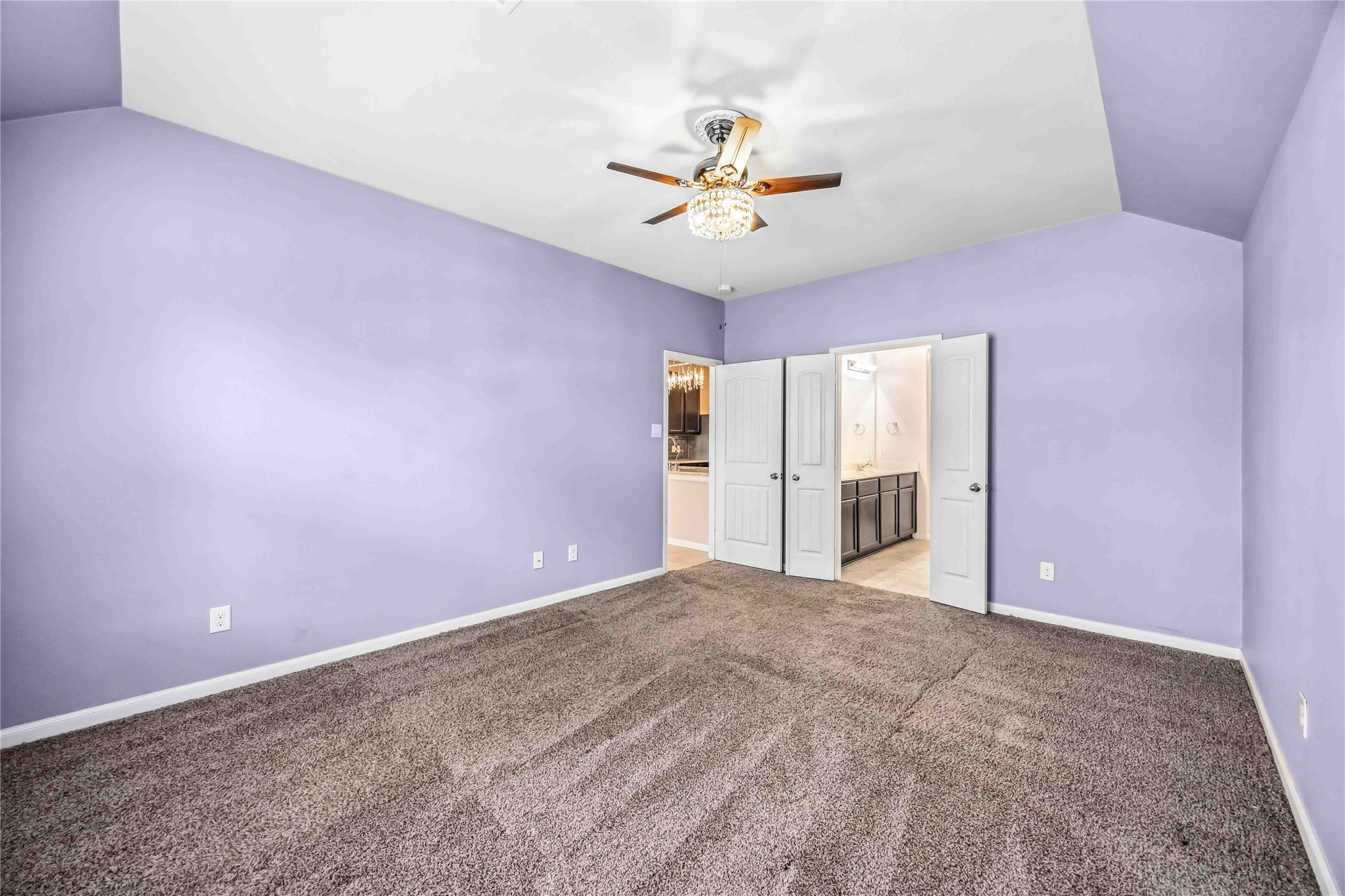 12402 Lake Portal Drive Property Photo 12