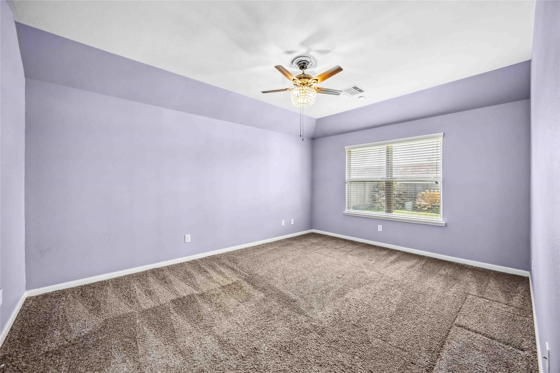 12402 Lake Portal Drive Property Photo 13