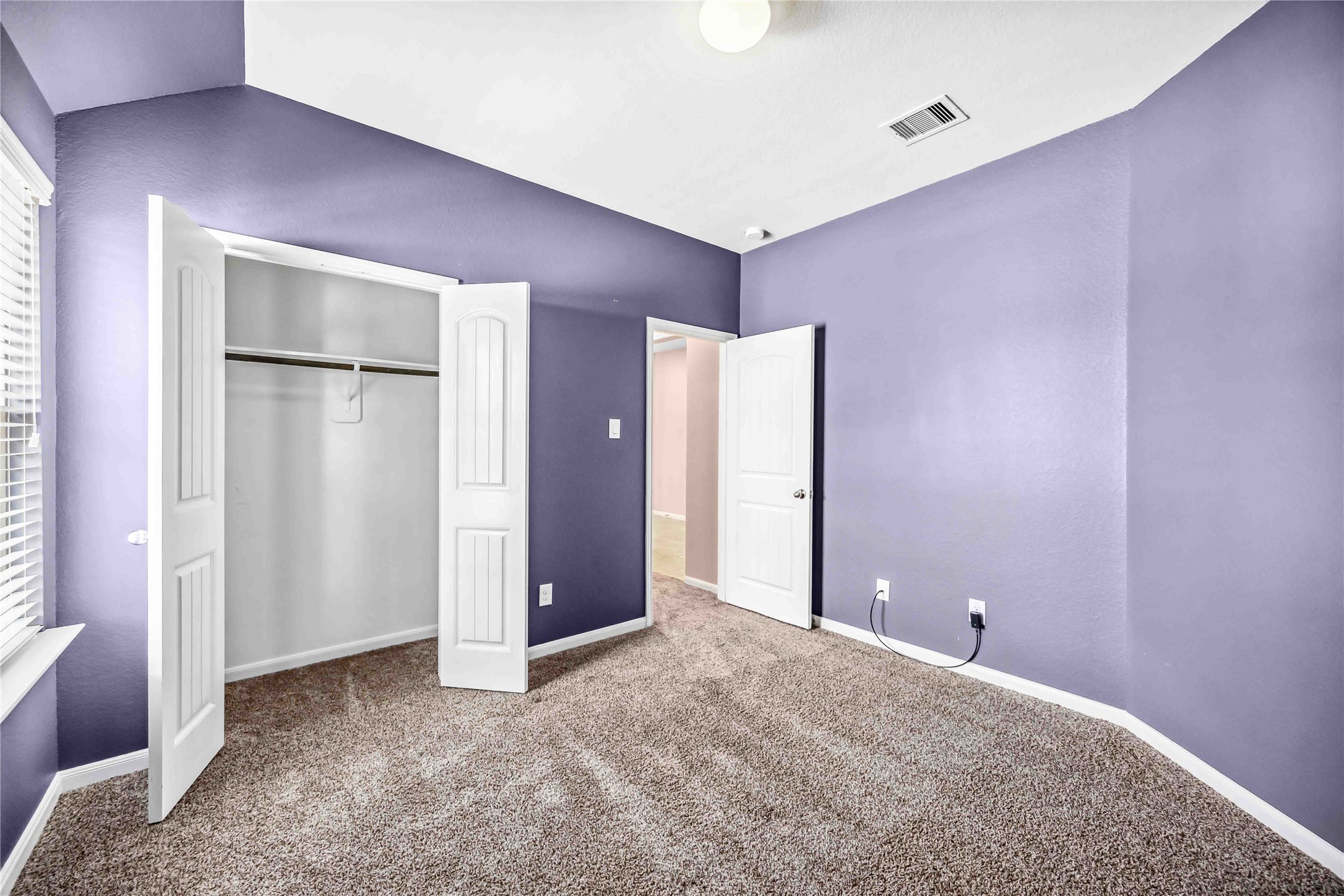 12402 Lake Portal Drive Property Photo 16