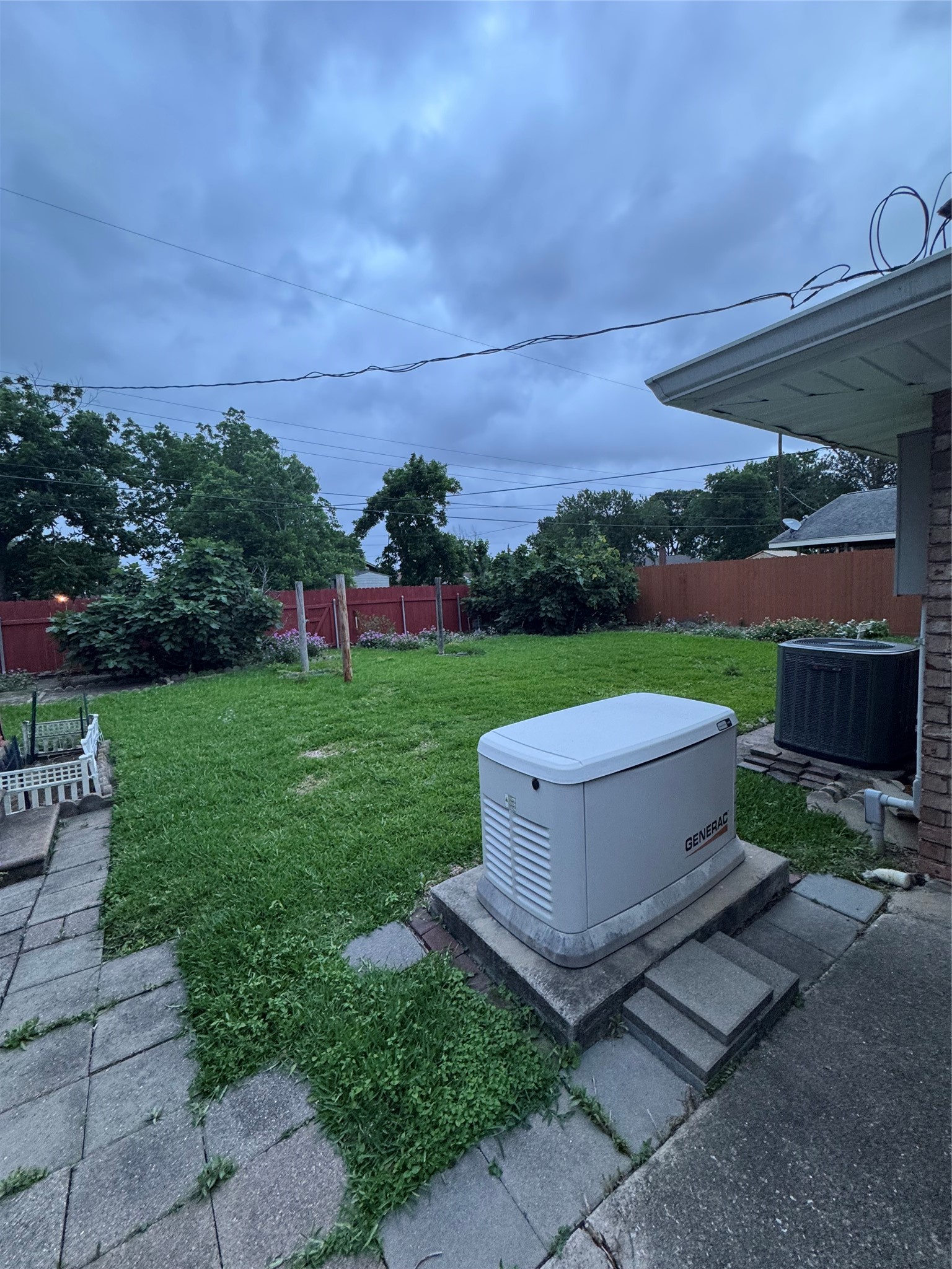 2611 Prairie Avenue Property Photo 30