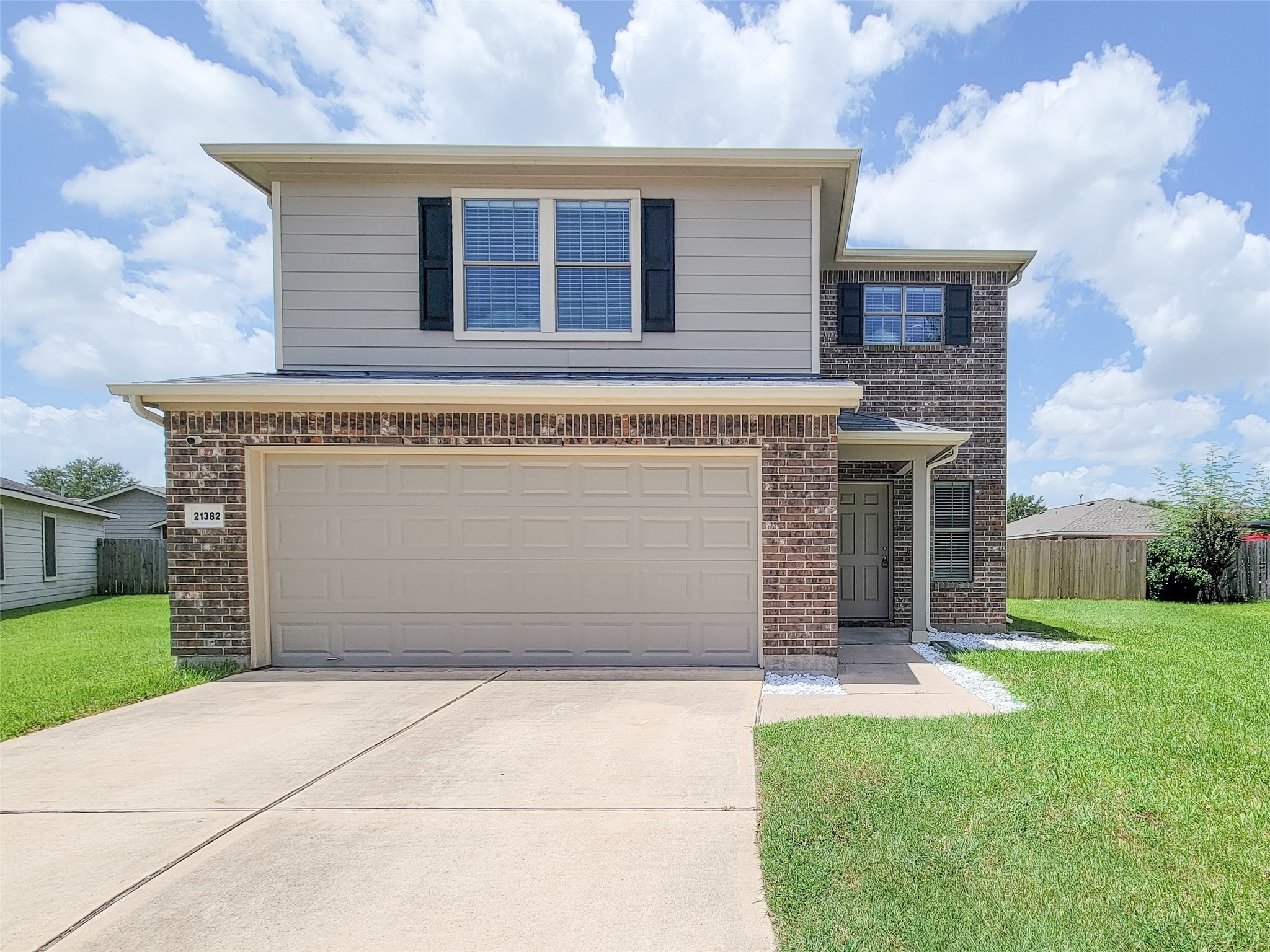 21382 Beacon Springs Lane Property Photo 1