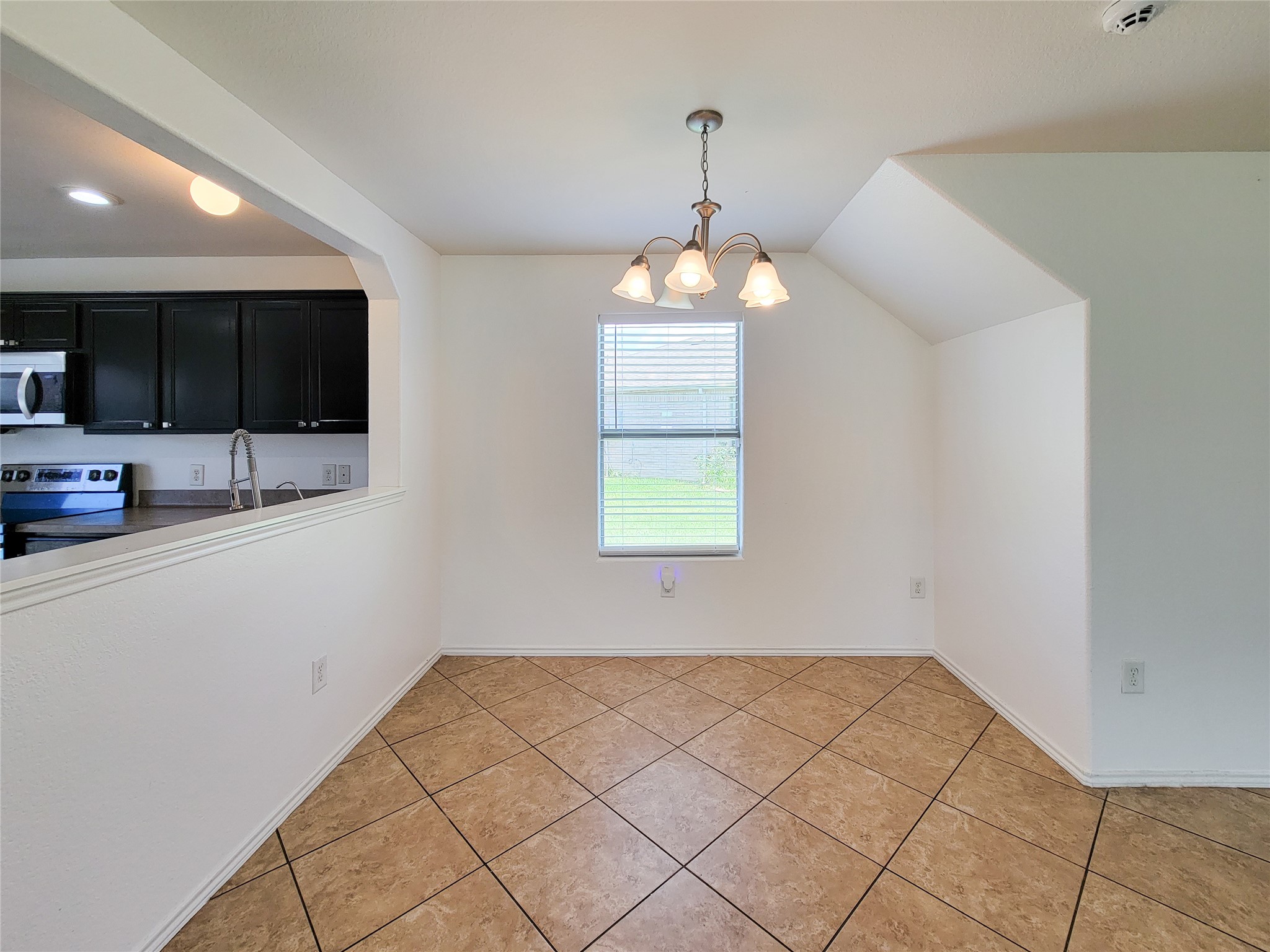 21382 Beacon Springs Lane Property Photo 13