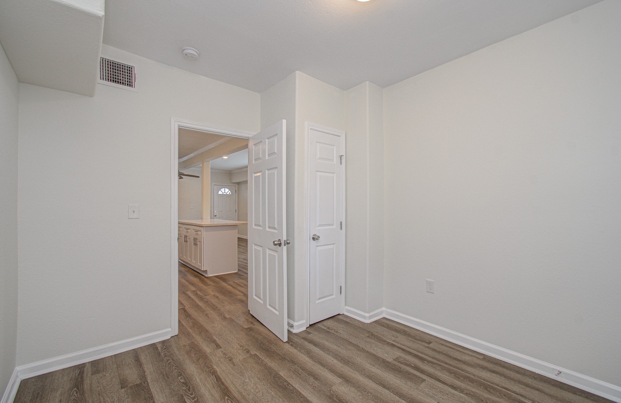 2617 Avenue L Property Photo 23