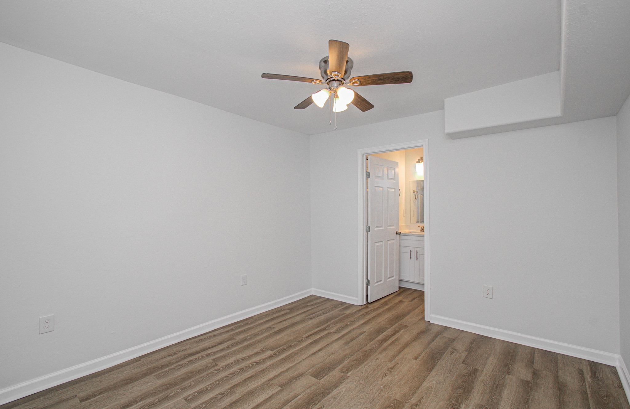 2617 Avenue L Property Photo 37