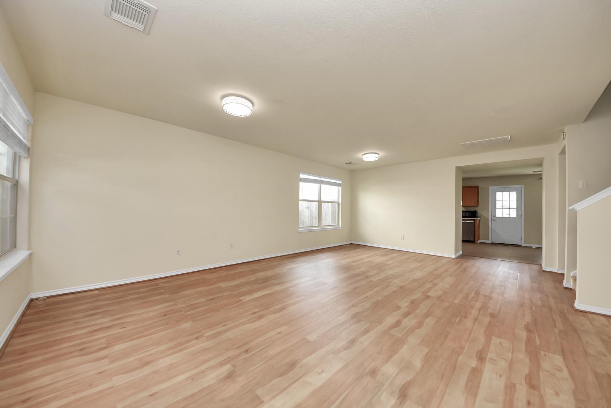 17006 Kemble Creek Drive Property Photo 5