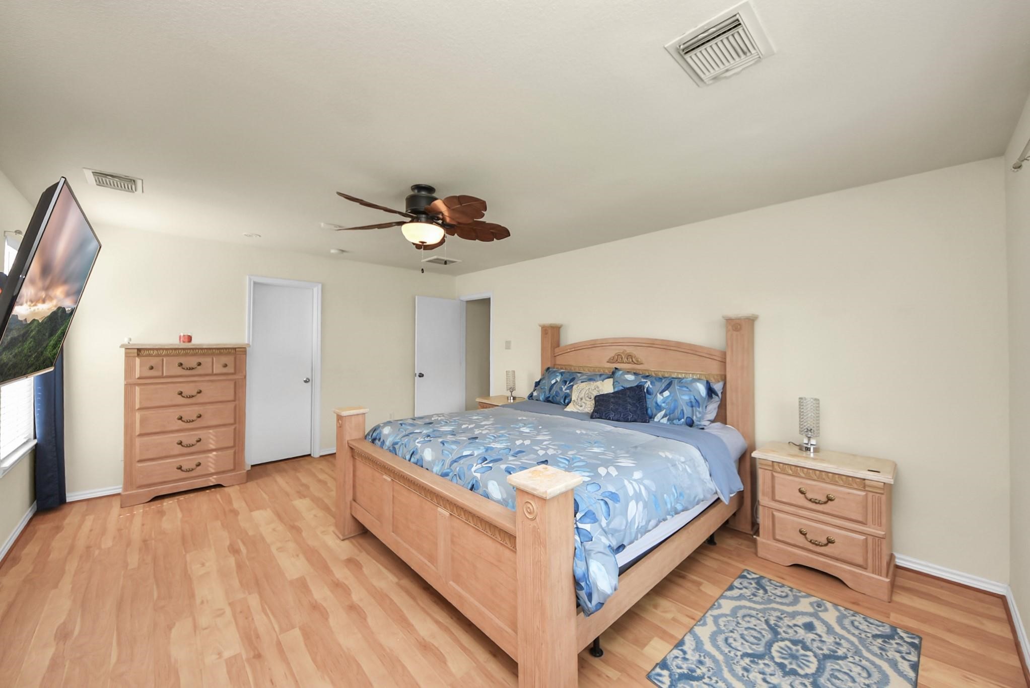 17006 Kemble Creek Drive Property Photo 10