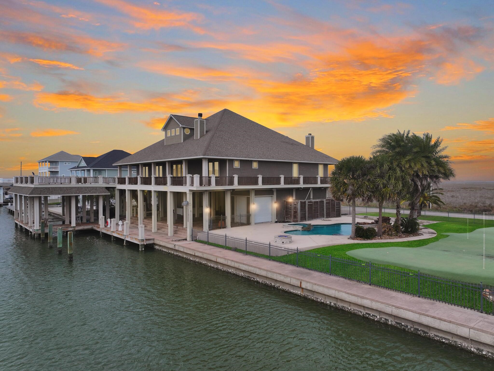 1239 Lagoon Drive