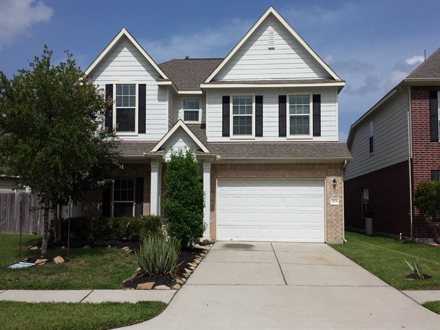 4934 Trailing Clover Court Property Photo 1