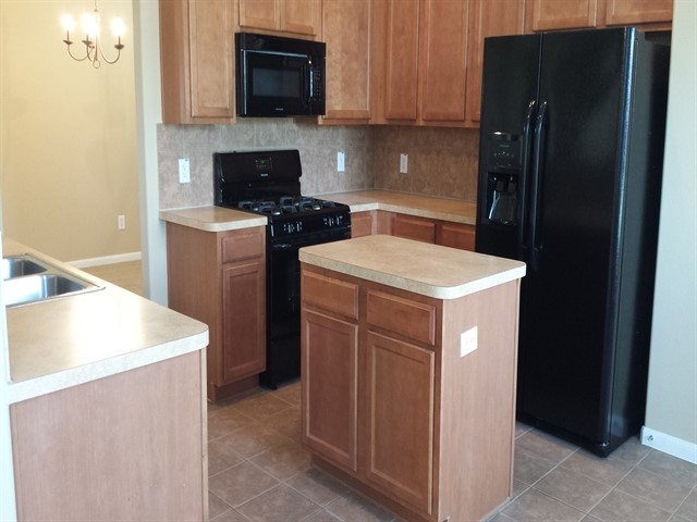 4934 Trailing Clover Court Property Photo 2