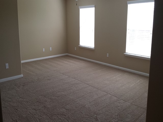 4934 Trailing Clover Court Property Photo 9