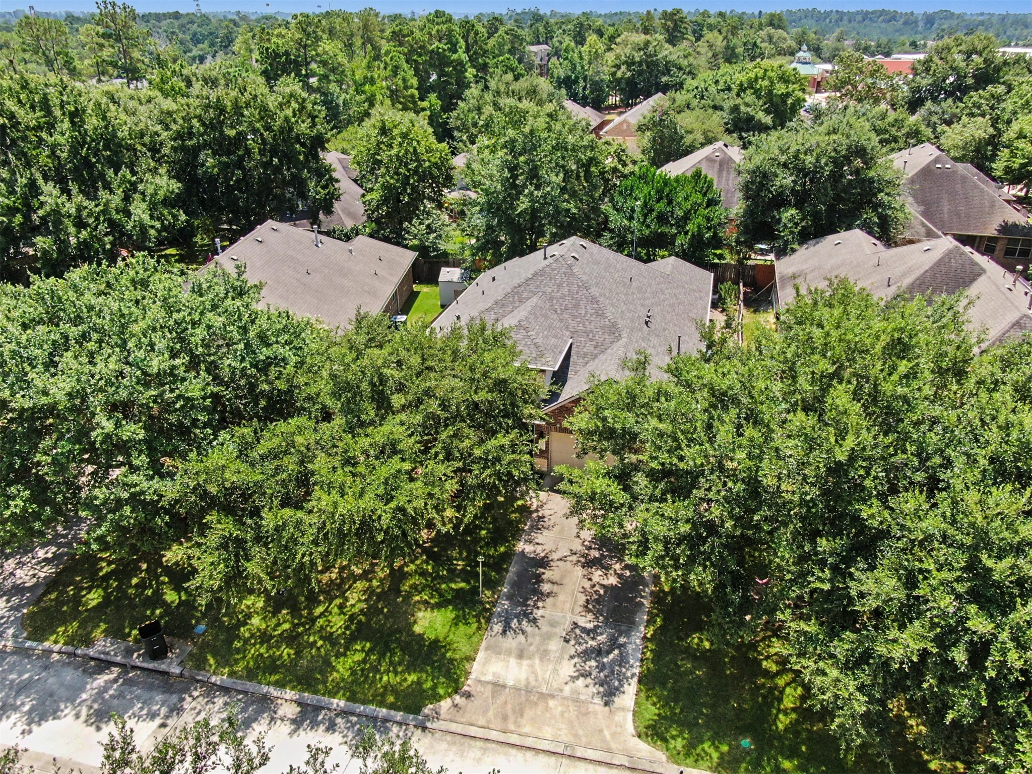1912 Hill Manor Drive Property Photo 29