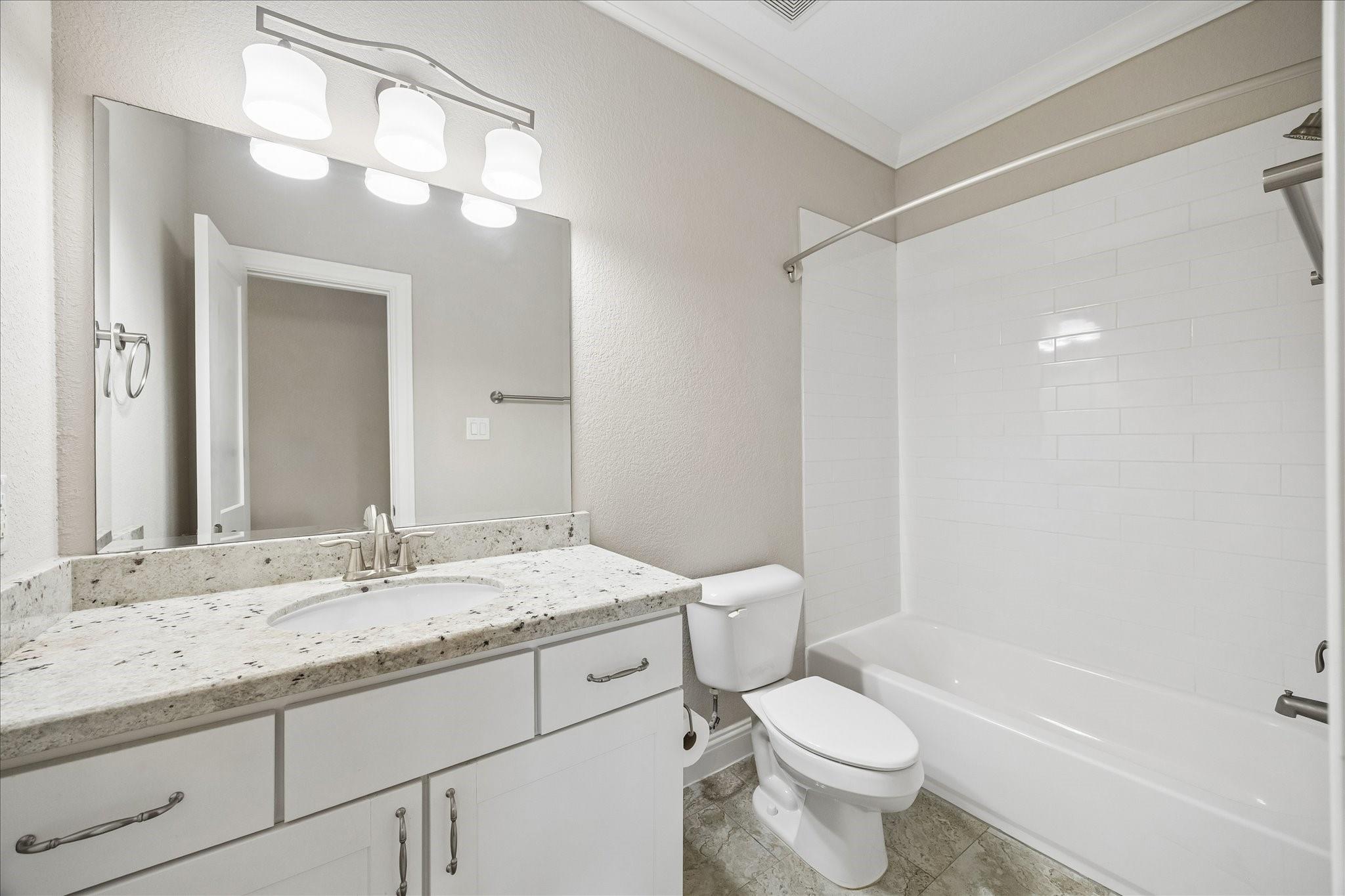 1118 E 24th Street Property Photo 20