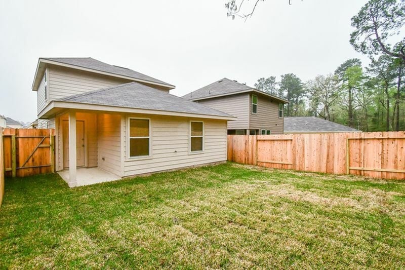 13911 Westfield Property Photo 2