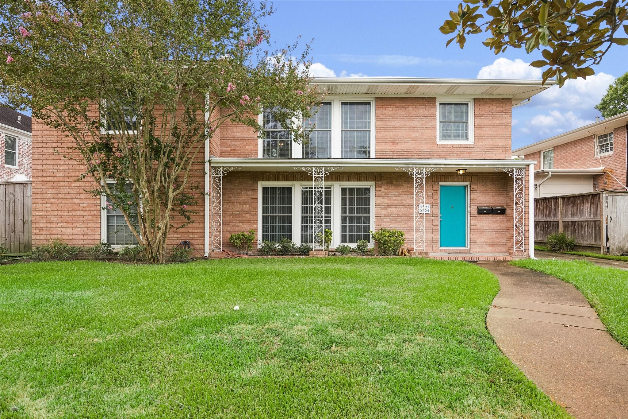 2327 Swift Boulevard Property Photo 1
