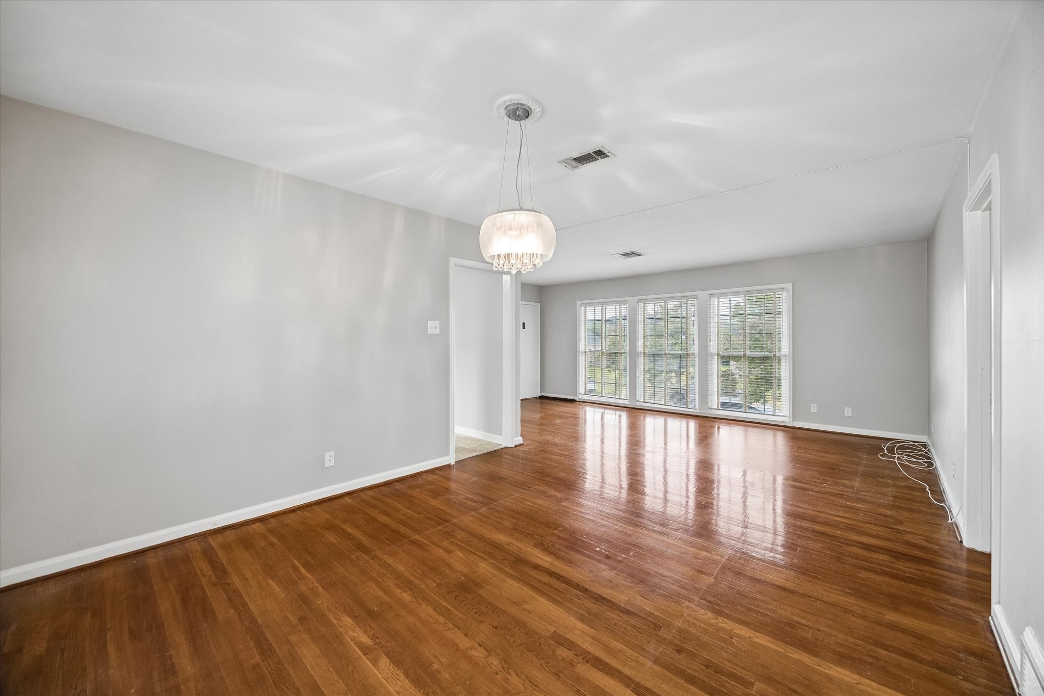 2327 Swift Boulevard Property Photo 9