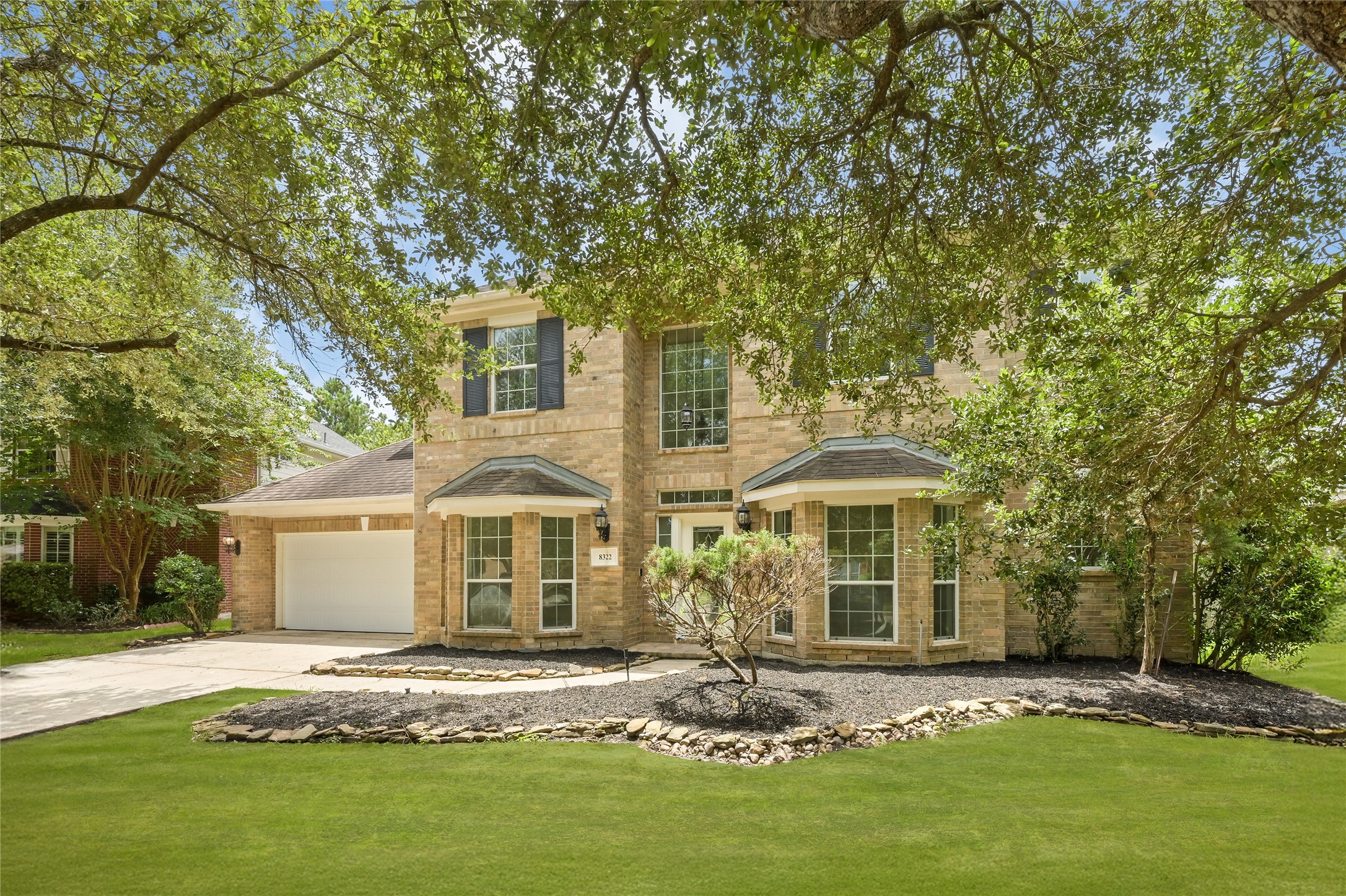 8322 Emerald Meadow Lane Property Photo 2