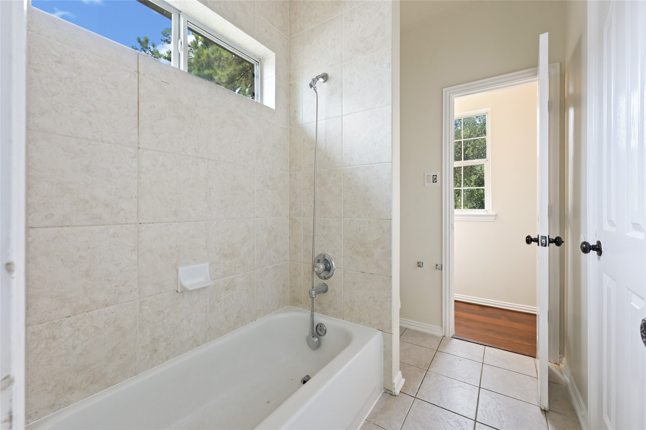 8322 Emerald Meadow Lane Property Photo 24