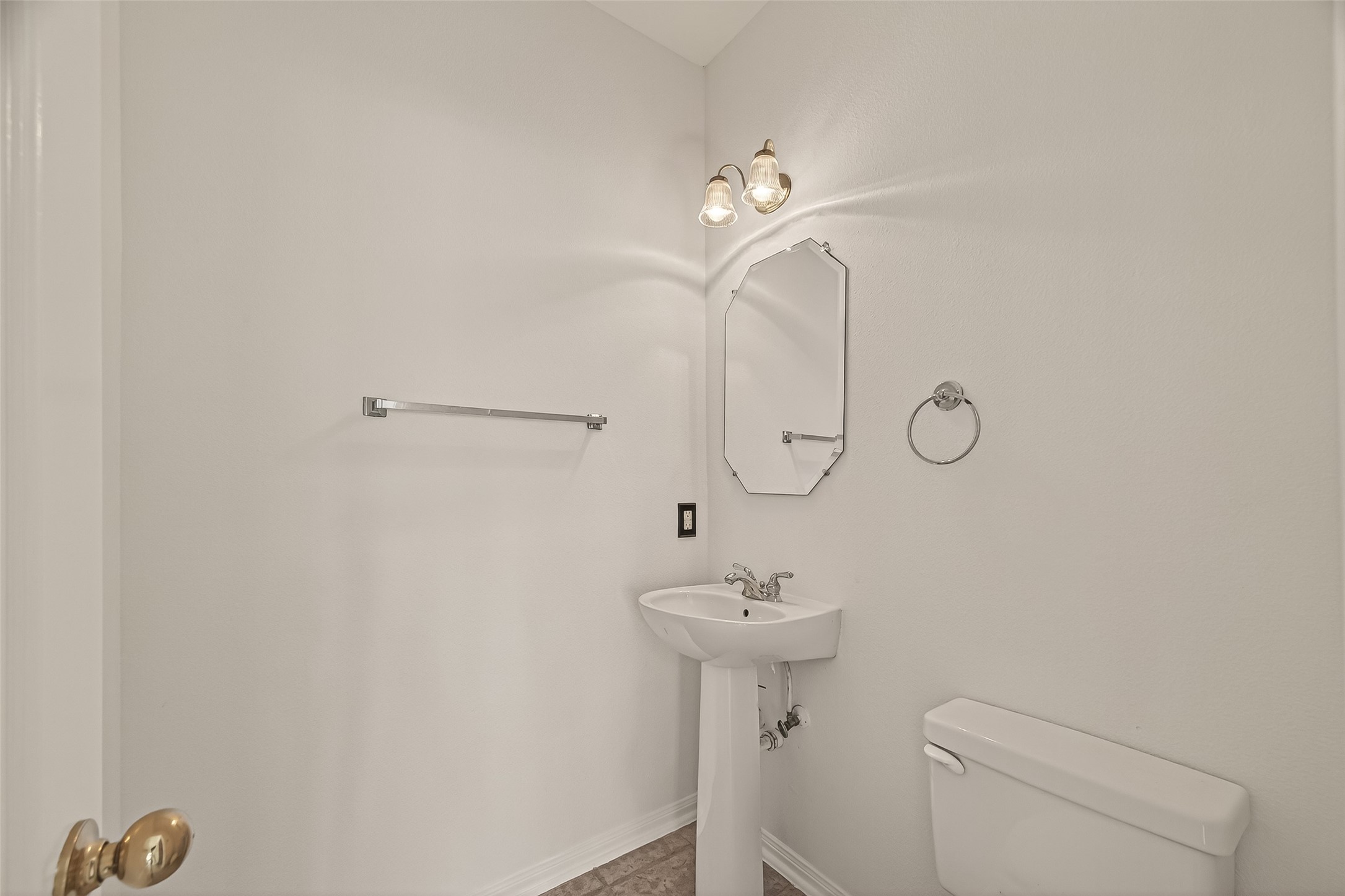 3804 Dunlavy Drive Property Photo 20