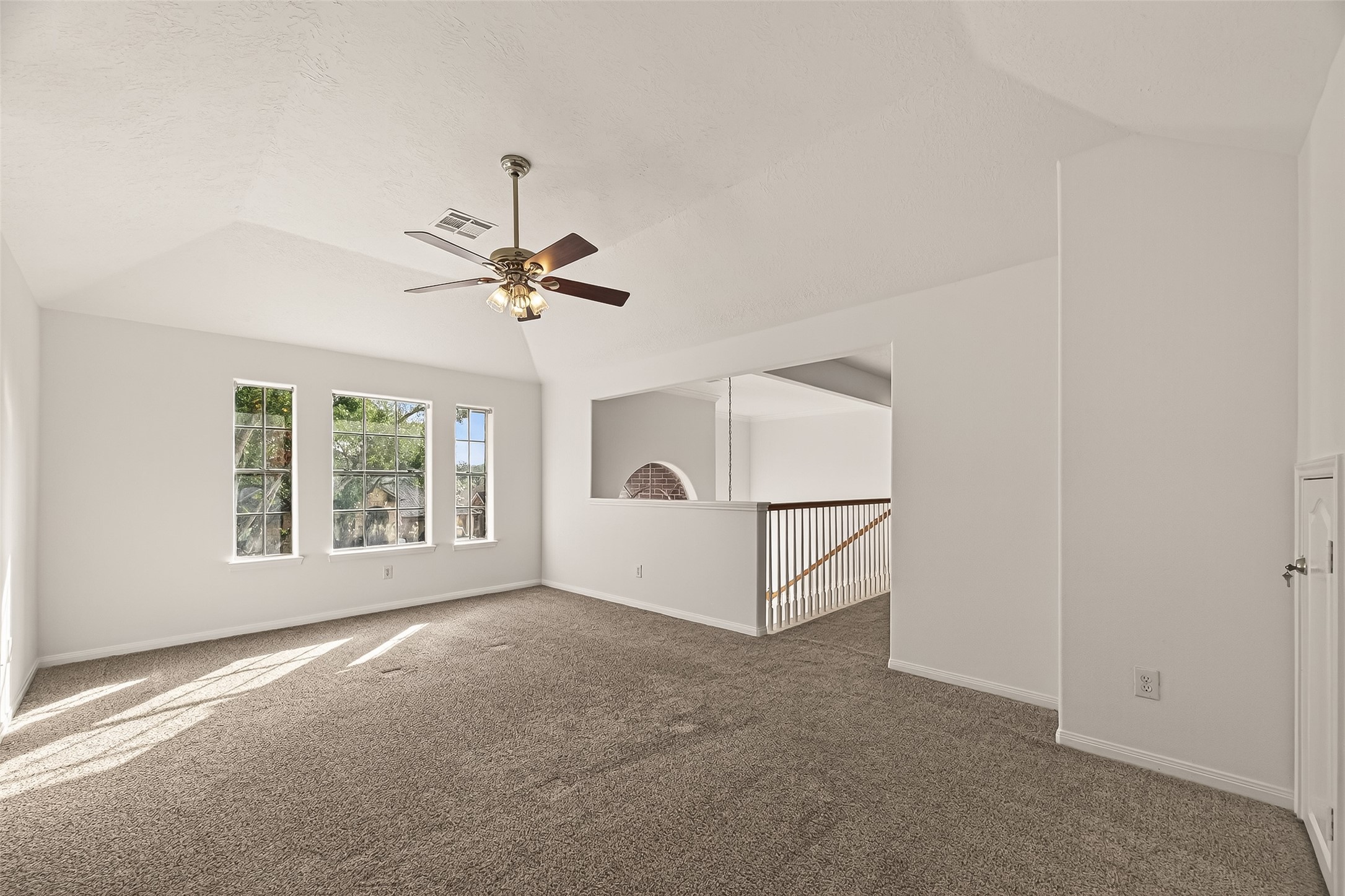 3804 Dunlavy Drive Property Photo 21