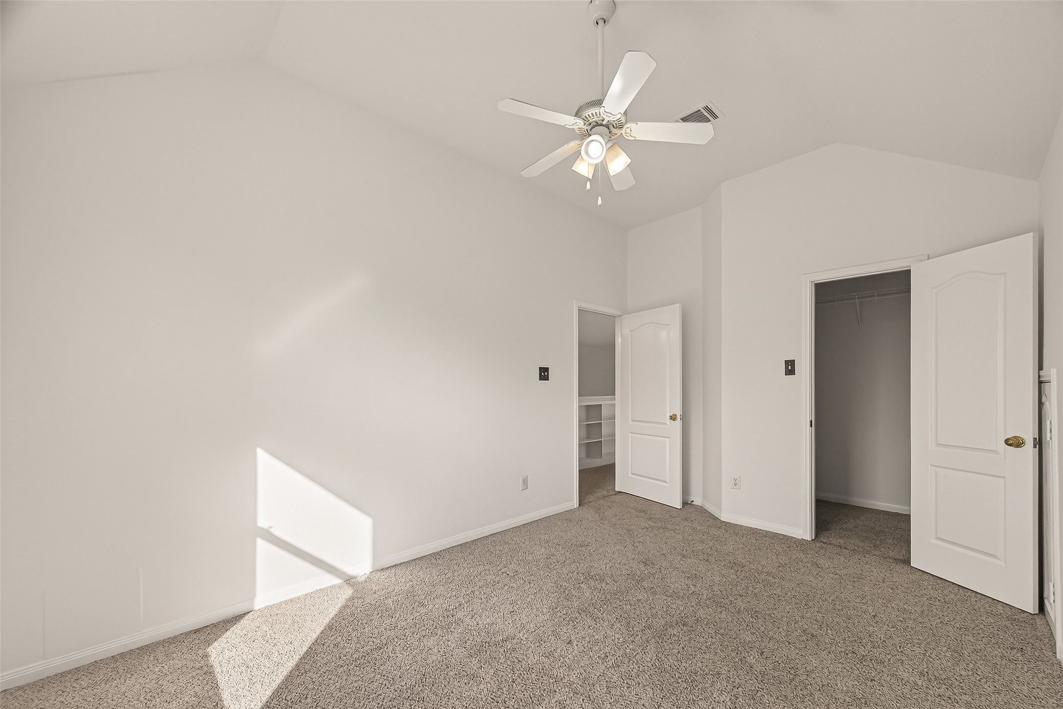 3804 Dunlavy Drive Property Photo 27