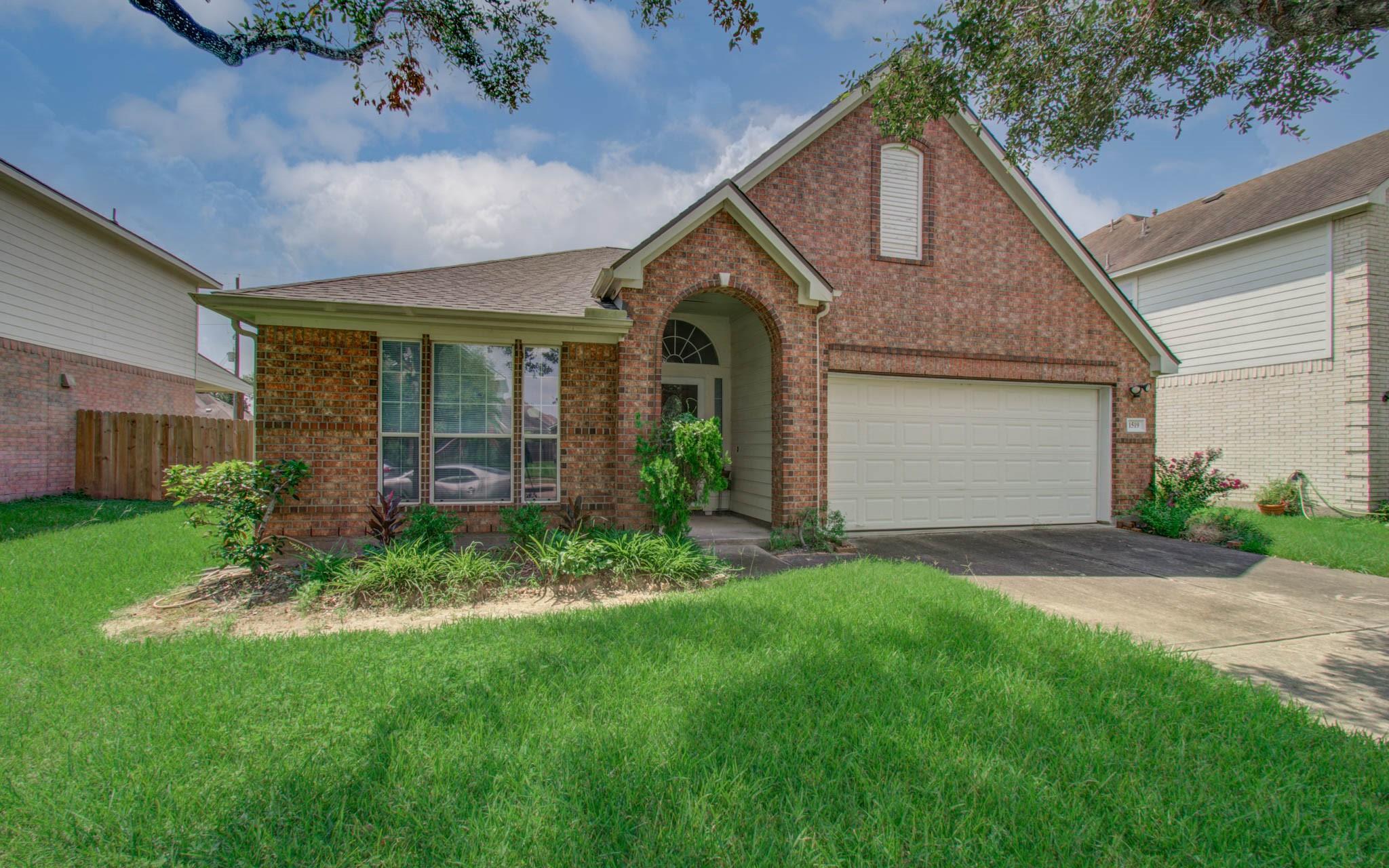 1519 Mustang Xing, Missouri City TX 77459 Property Photo 1
