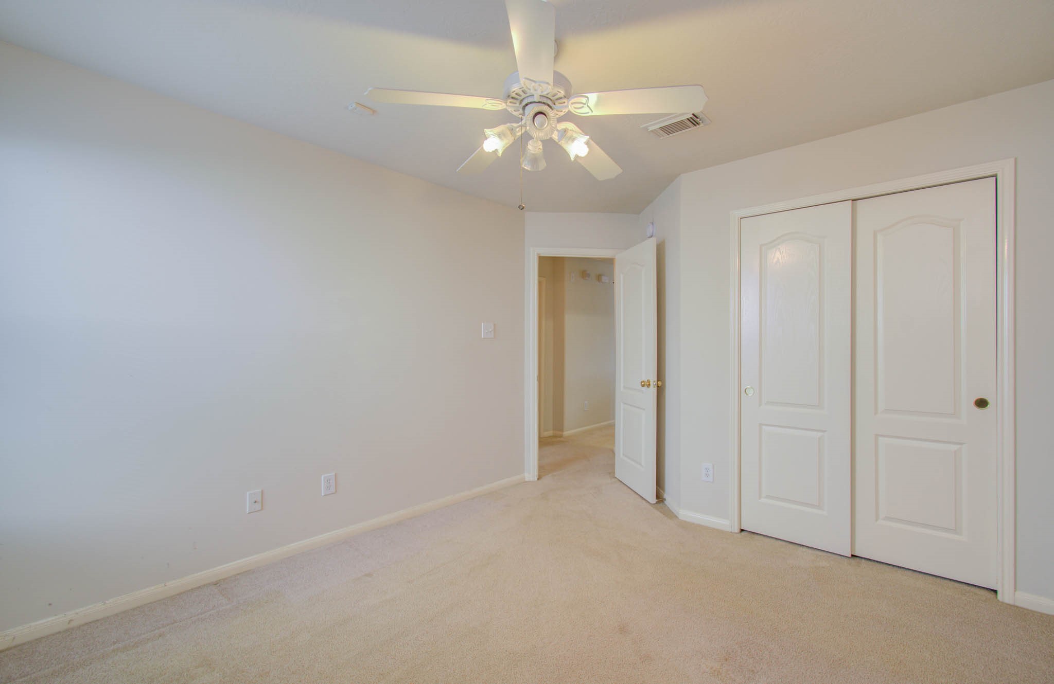1519 Mustang Xing Property Photo 24