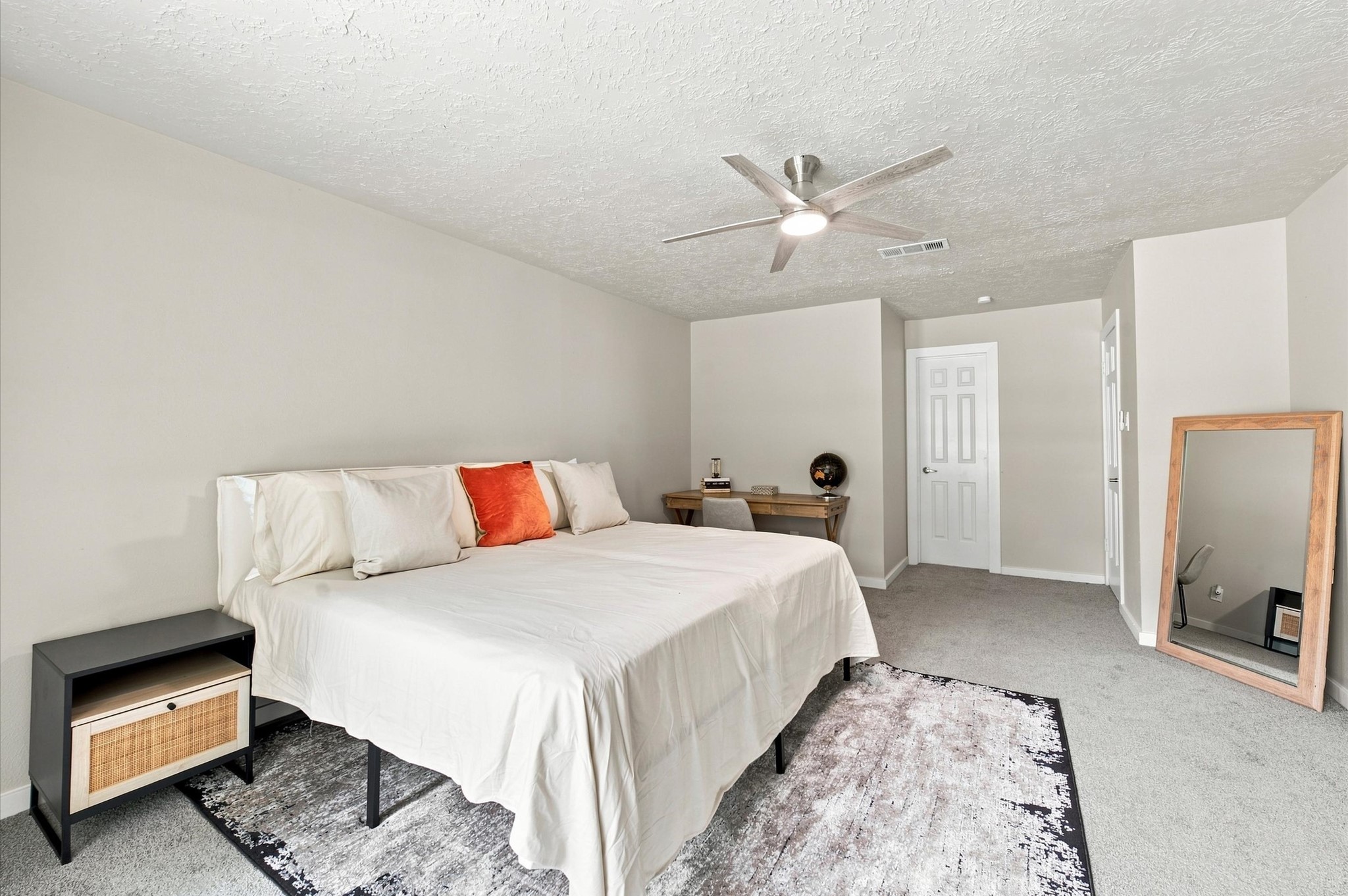 3538 Glenwood Springs Drive Property Photo 17