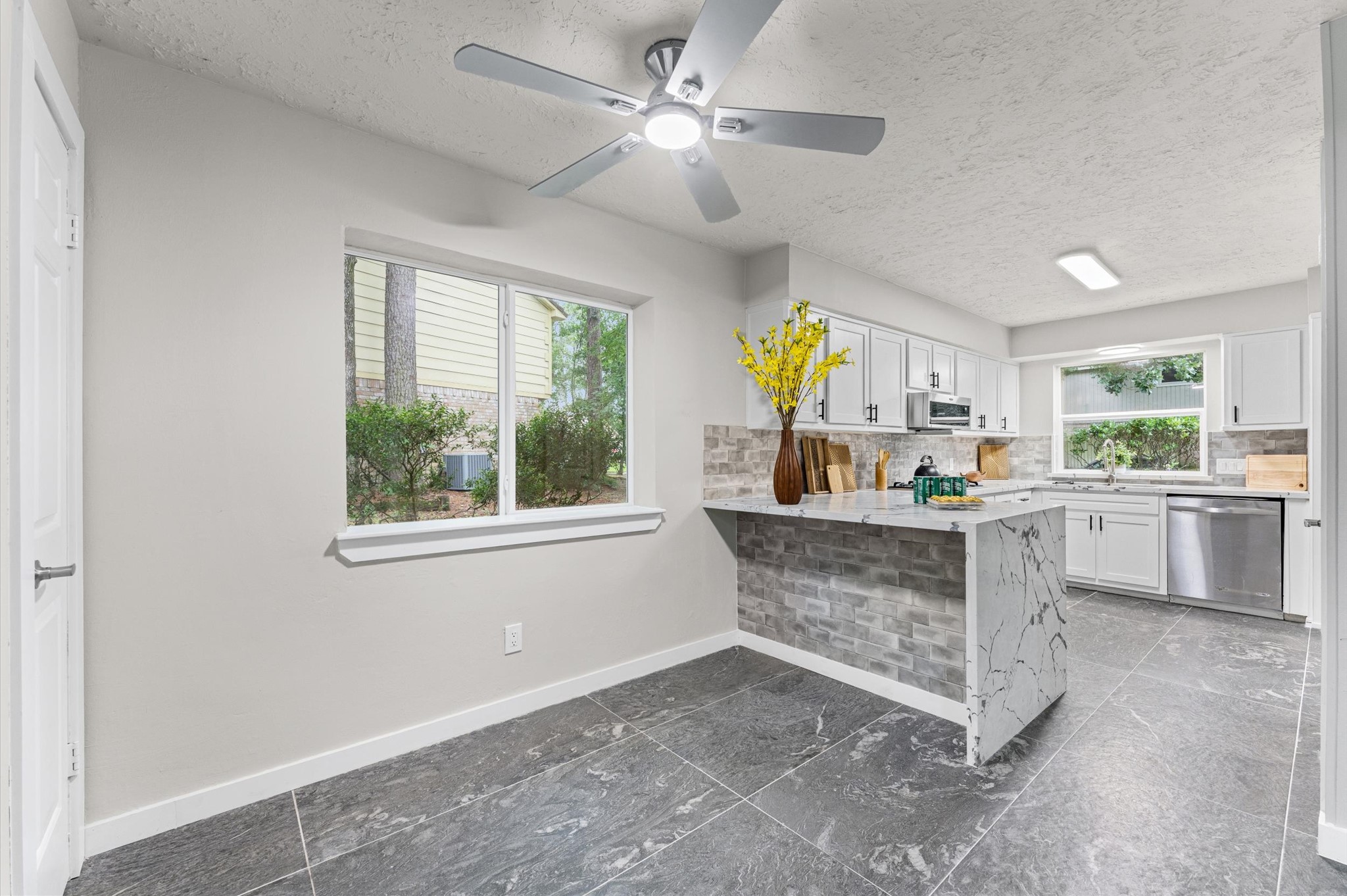 3538 Glenwood Springs Drive Property Photo 24