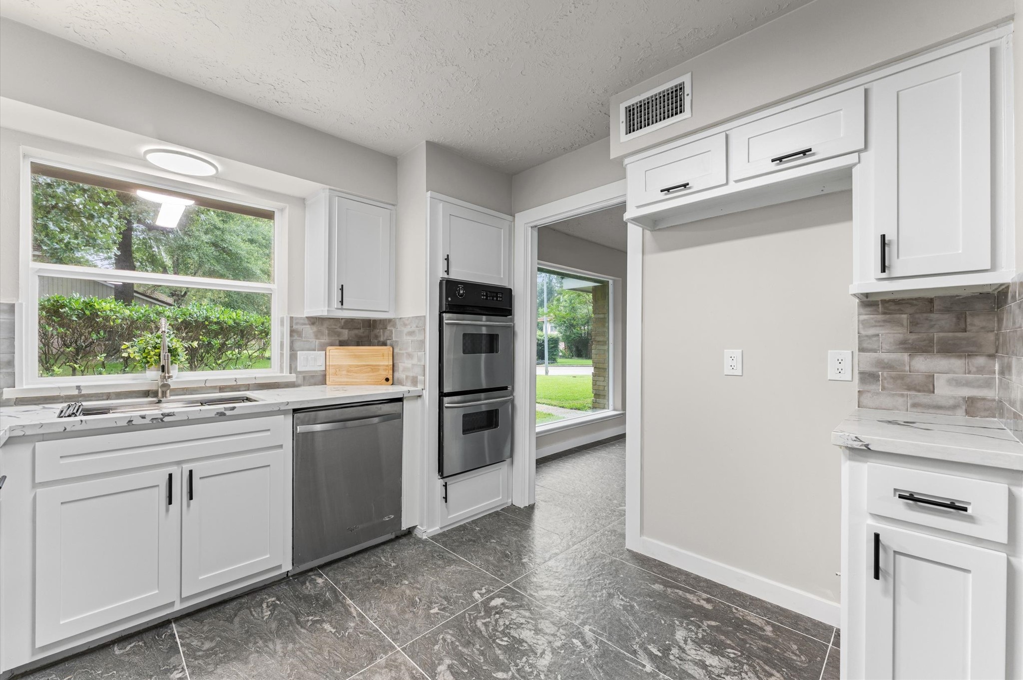 3538 Glenwood Springs Drive Property Photo 27