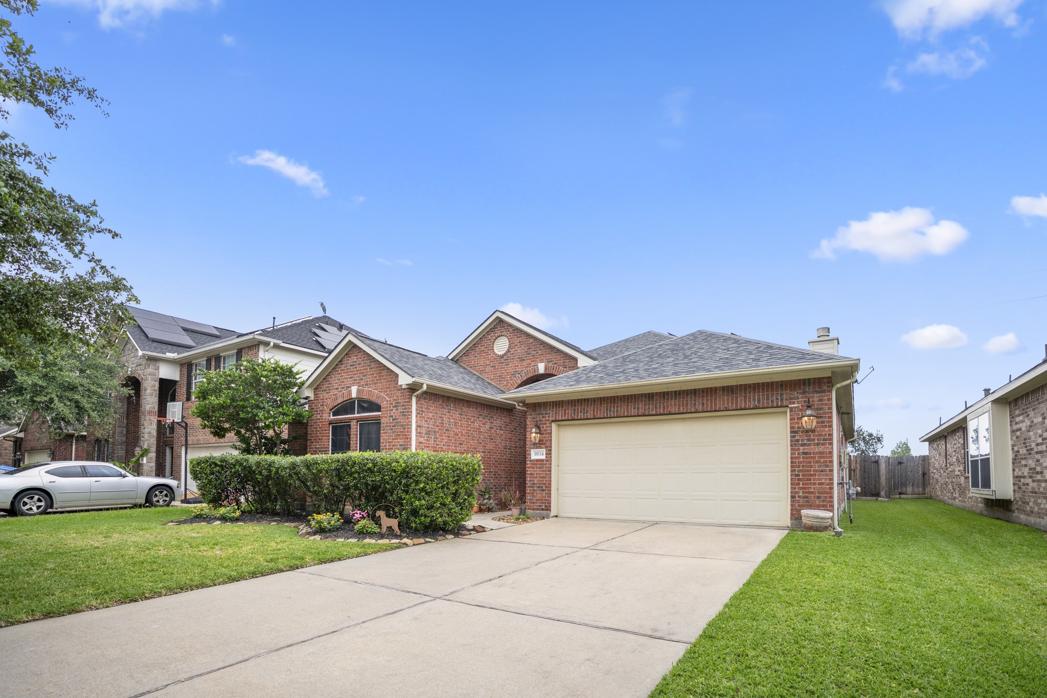 18114 Quarry Vale Drive Property Photo 6
