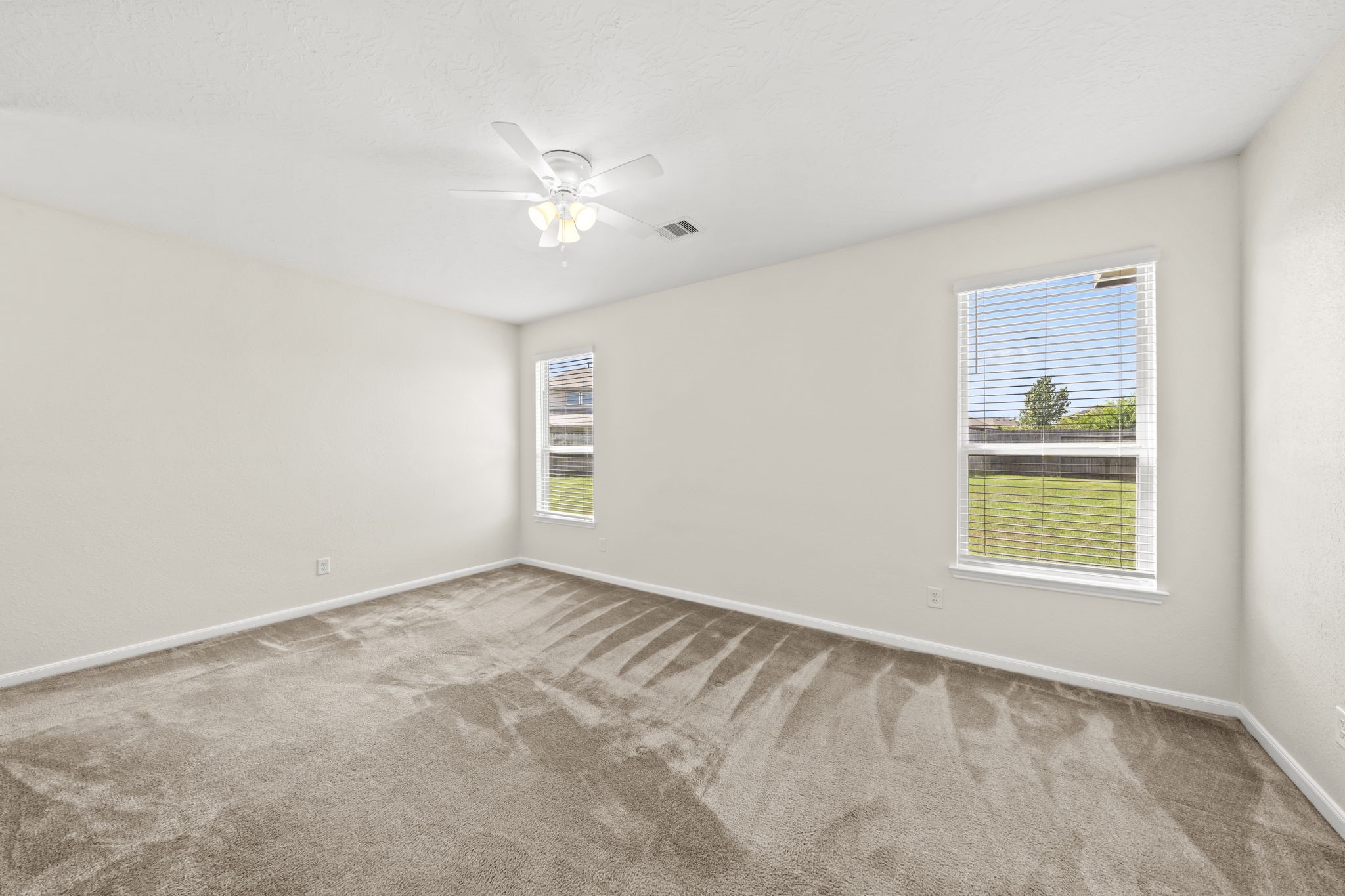 8908 Bear Mountain Court Property Photo 10