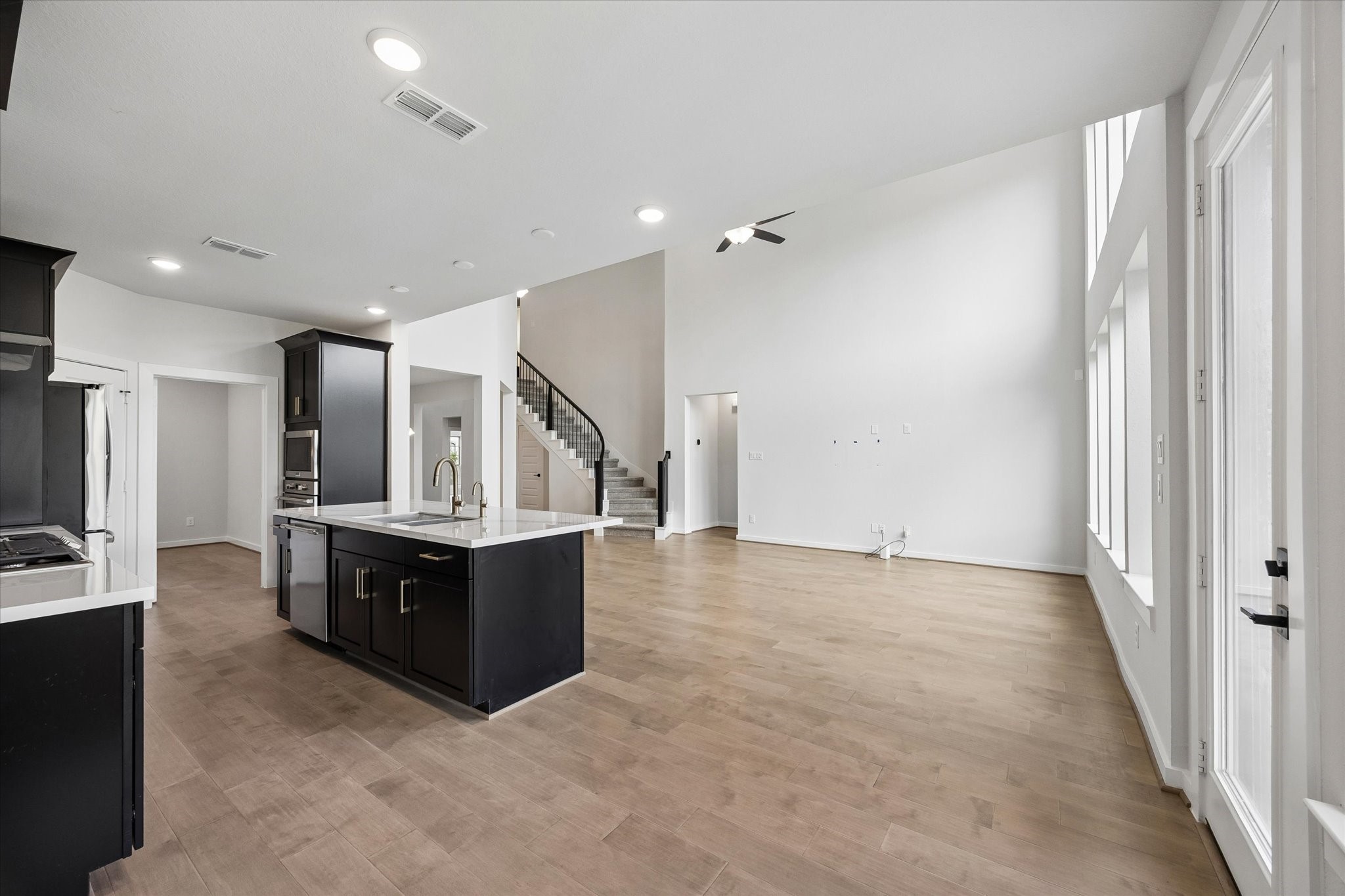 10735 Verdant Hill Property Photo 14