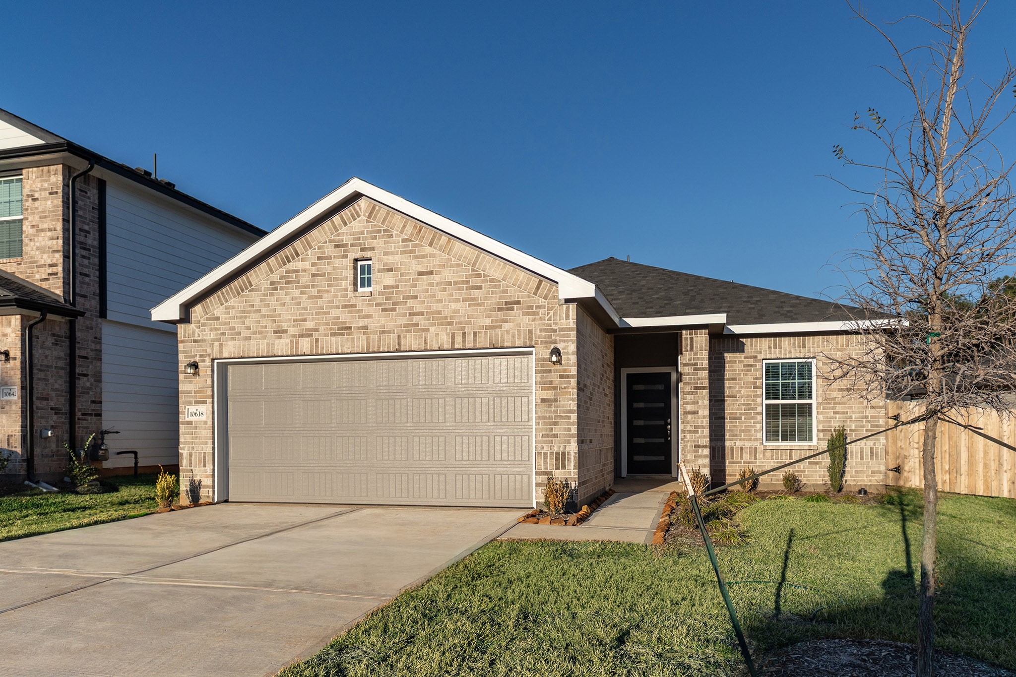 10638 Altitude Way Property Photo 3