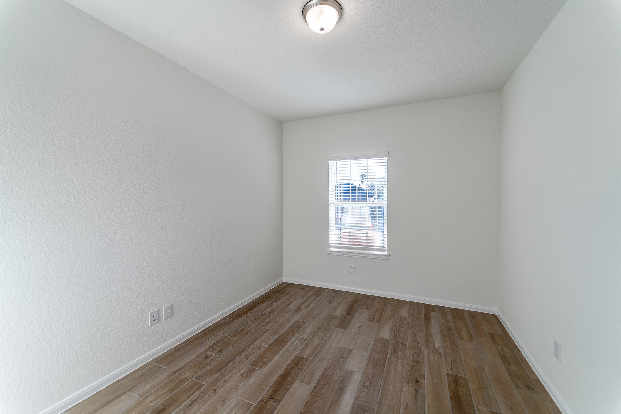 10638 Altitude Way Property Photo 4