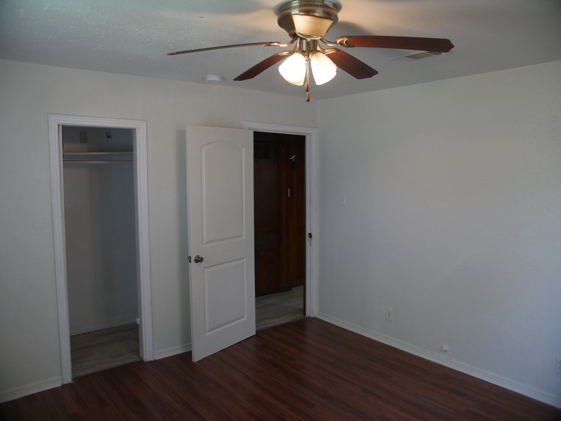 2610 Scott Street Property Photo 16