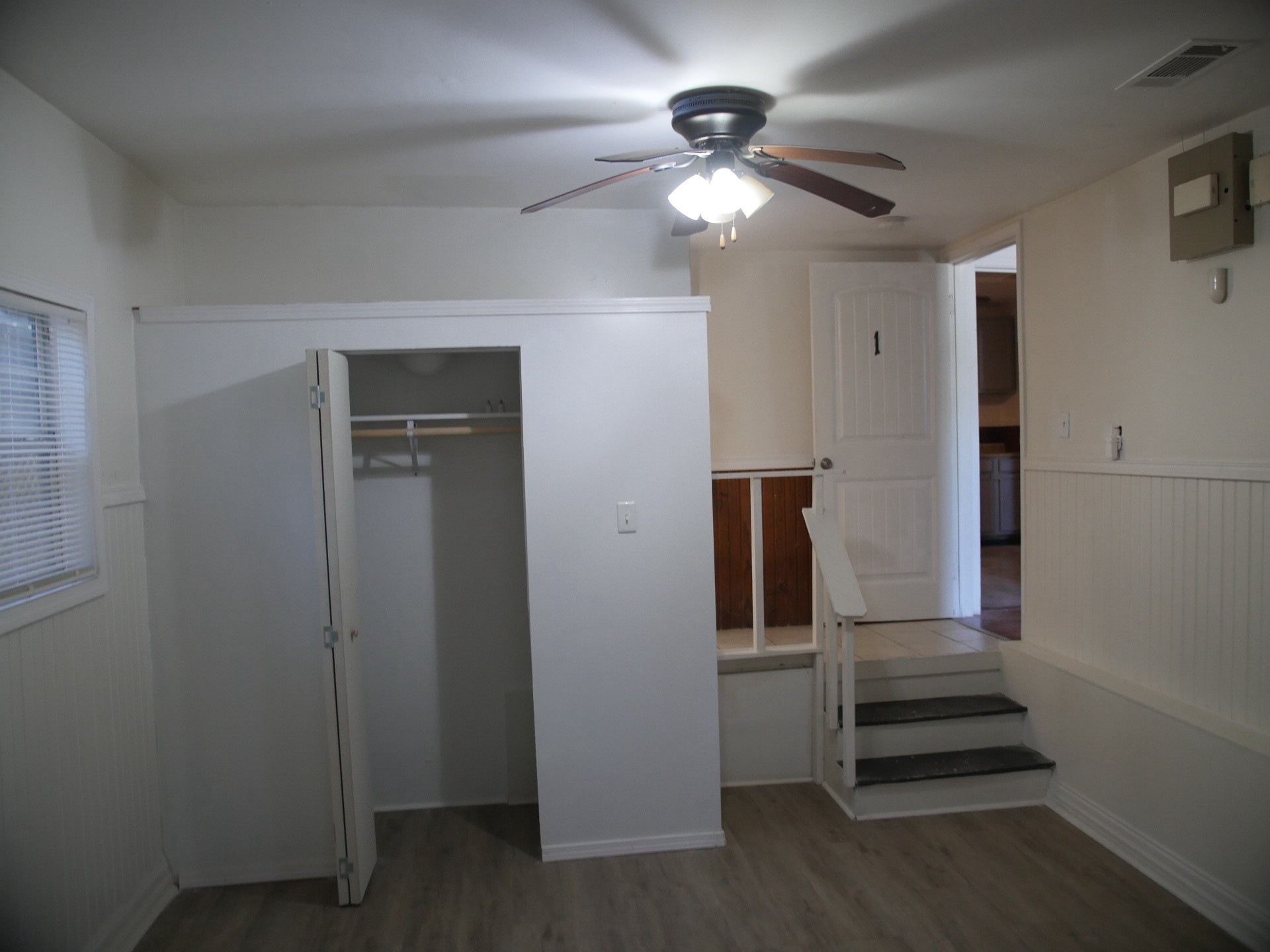 2610 Scott Street Property Photo 17