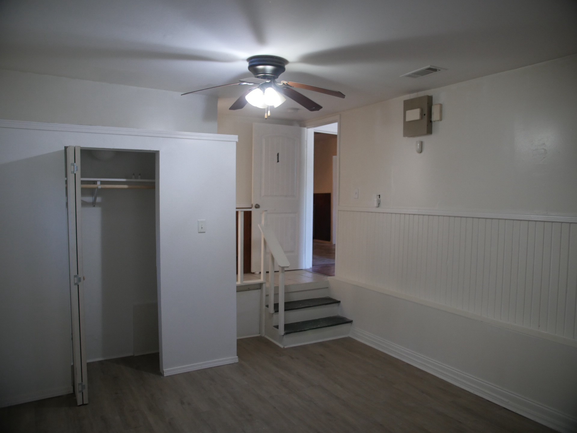 2610 Scott Street Property Photo 19