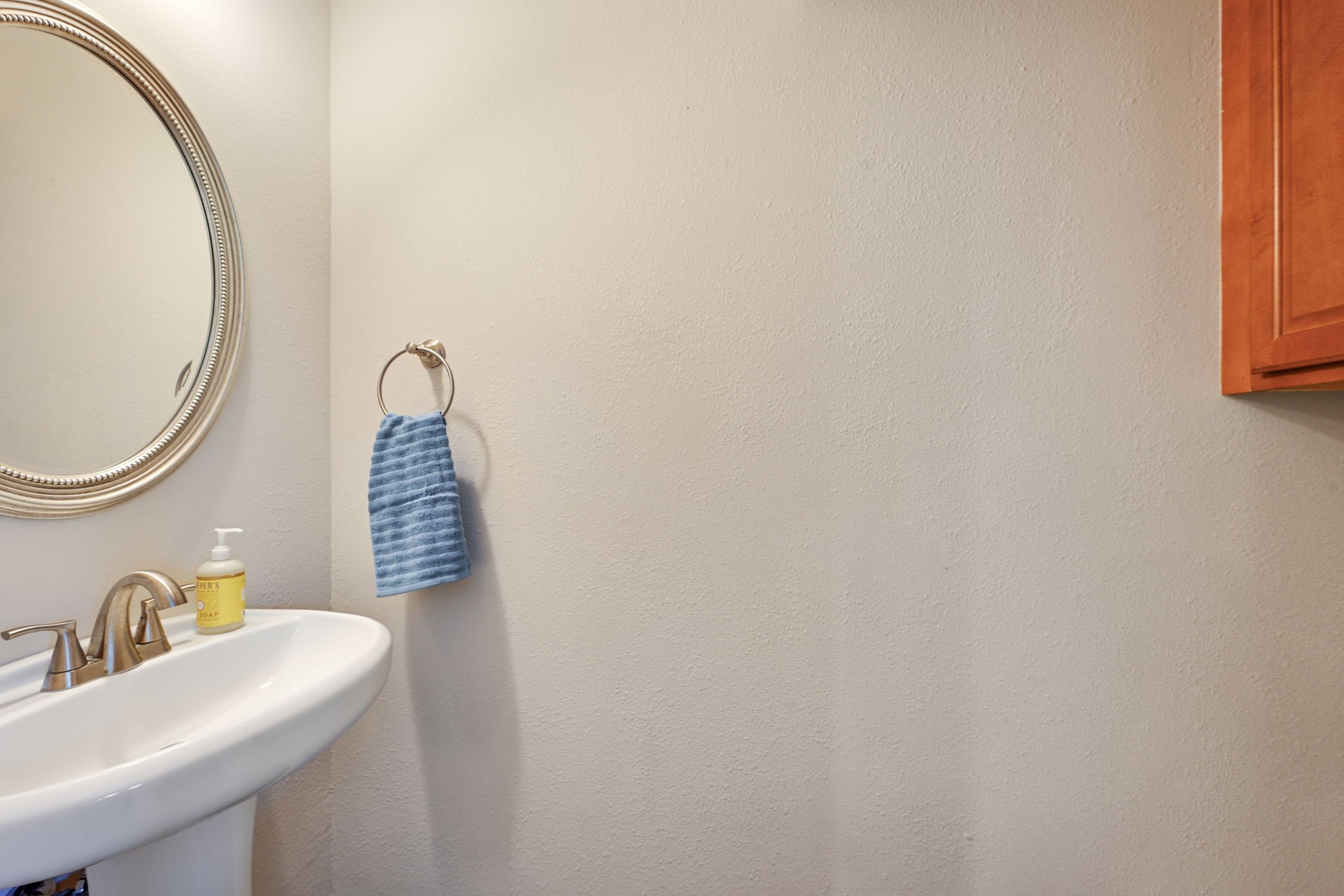 305 Holleman Drive E 1702 Property Photo 6