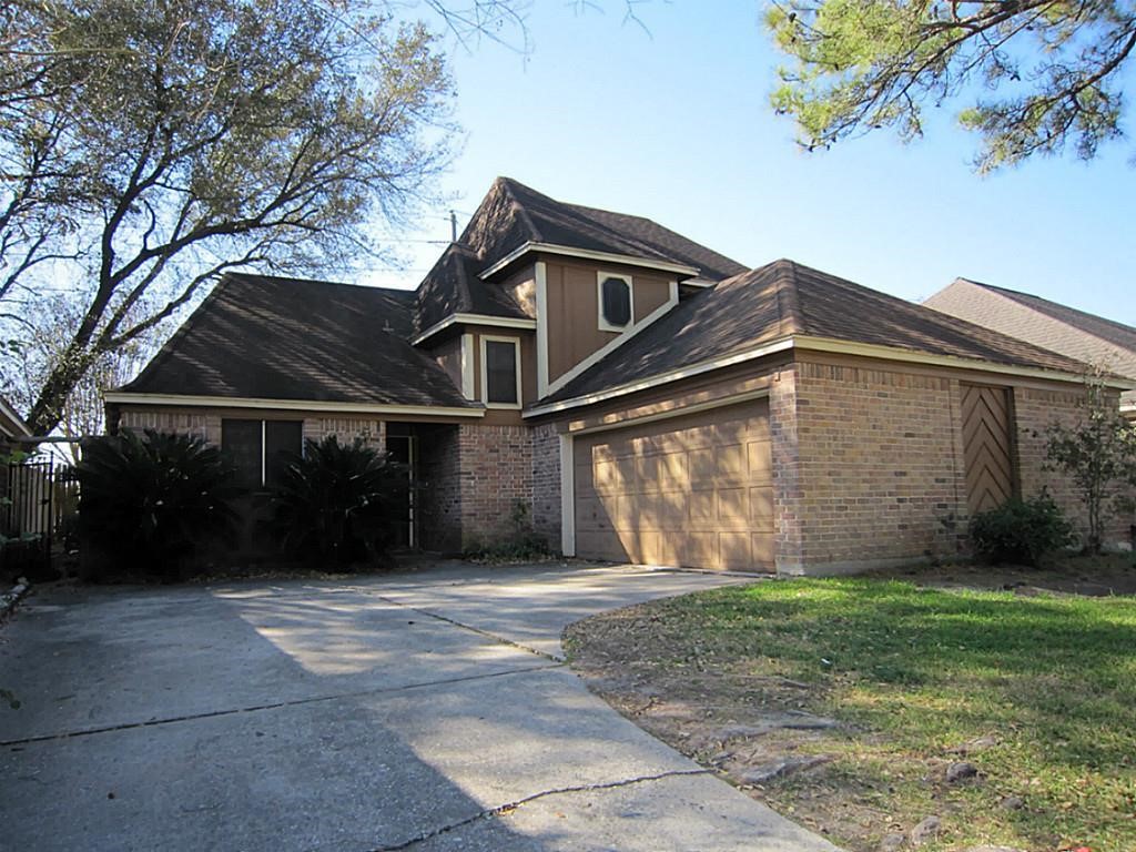 8715 Lawncliff Lane Property Photo 1