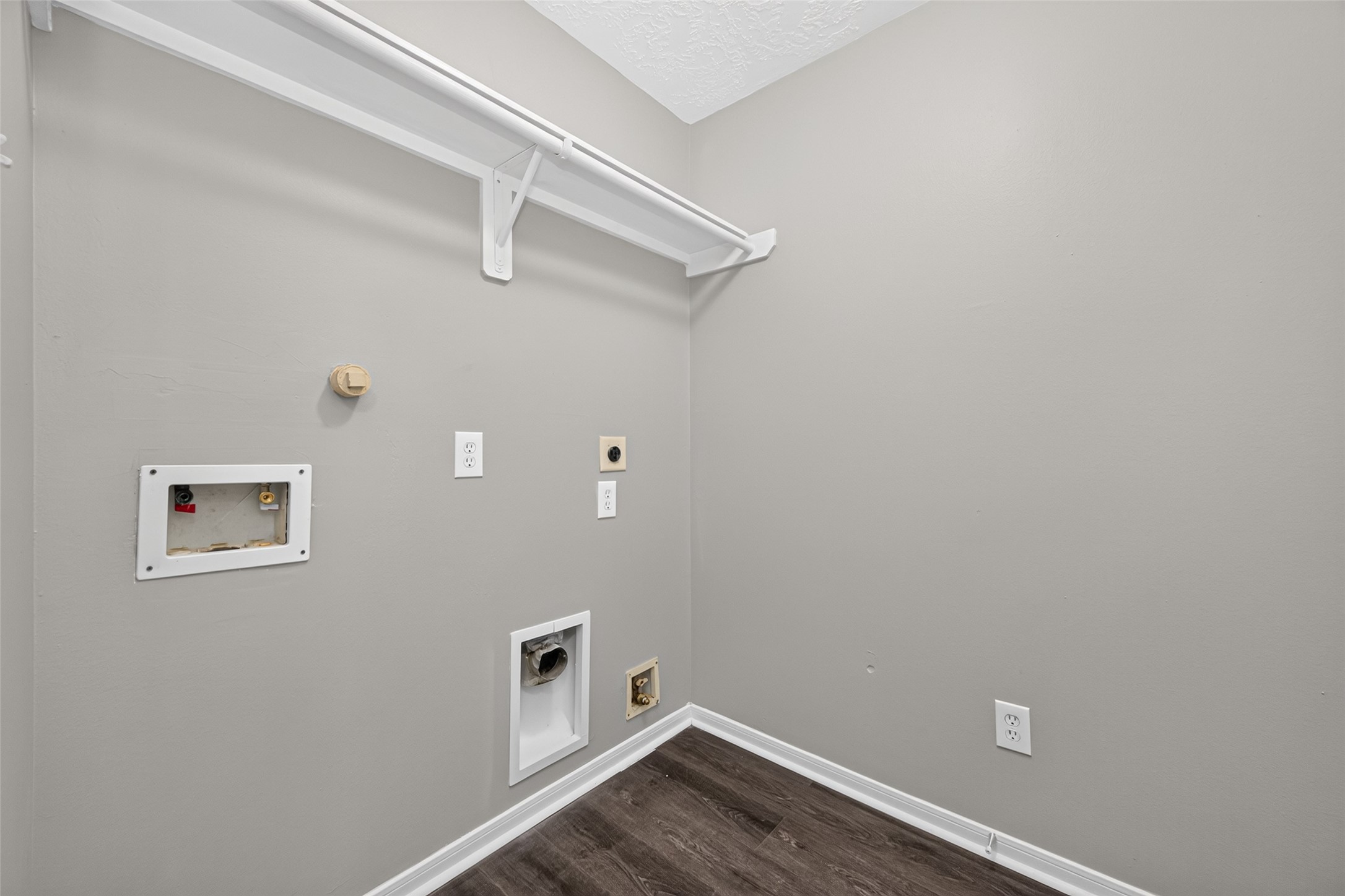 8010 Indian Desert Drive Property Photo 31