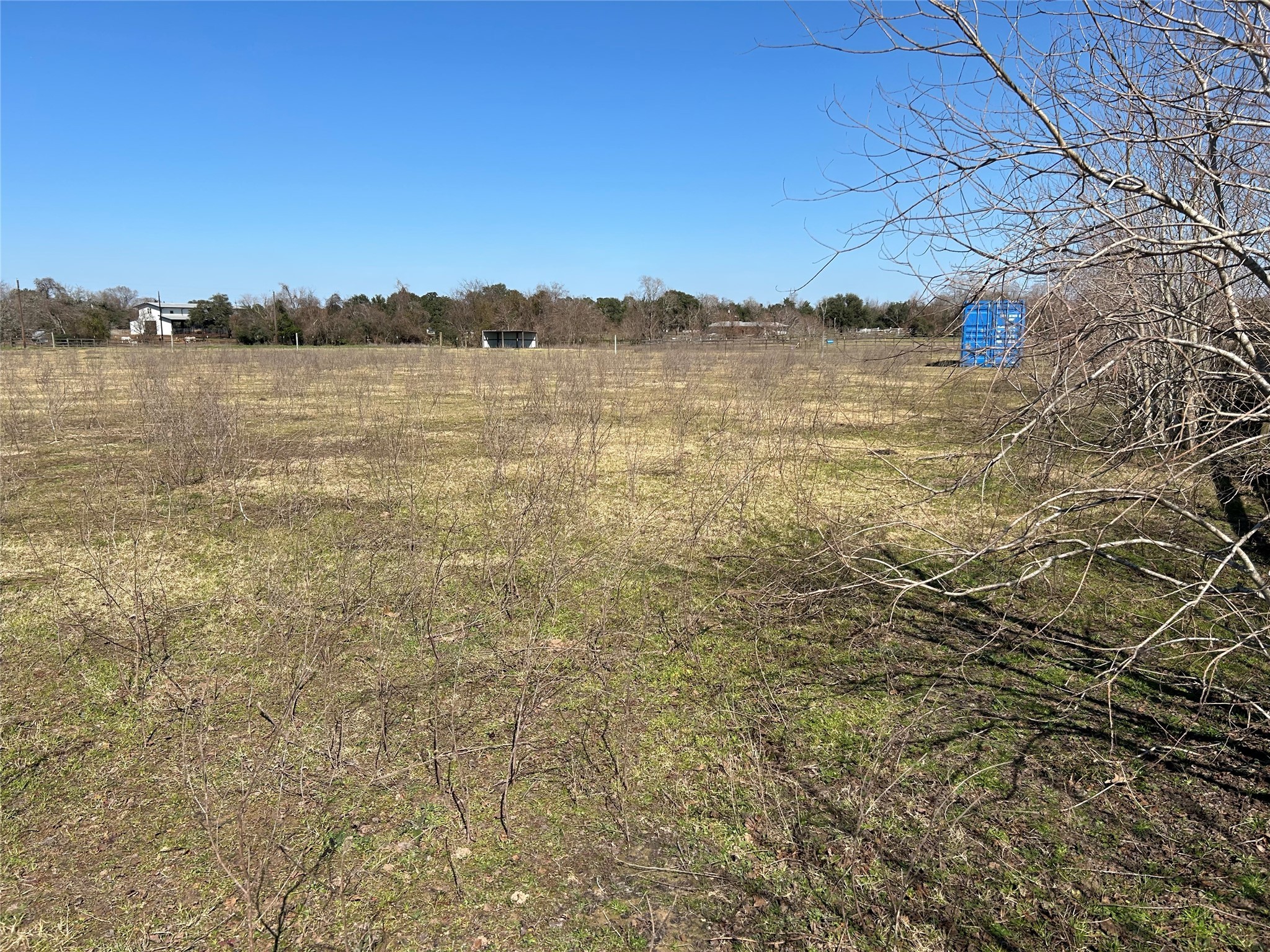 300 Fremont Lane Property Photo 3