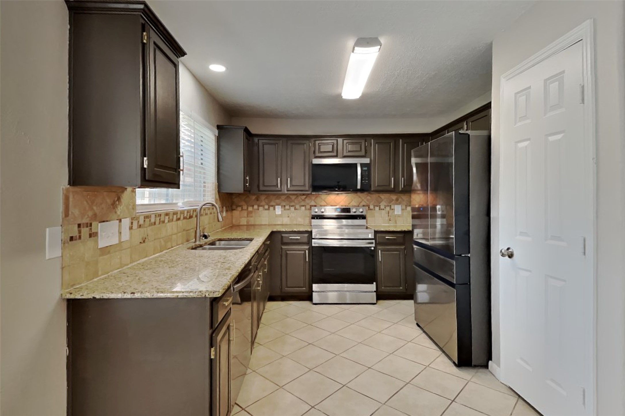 1211 Atlanta Drive Property Photo 10