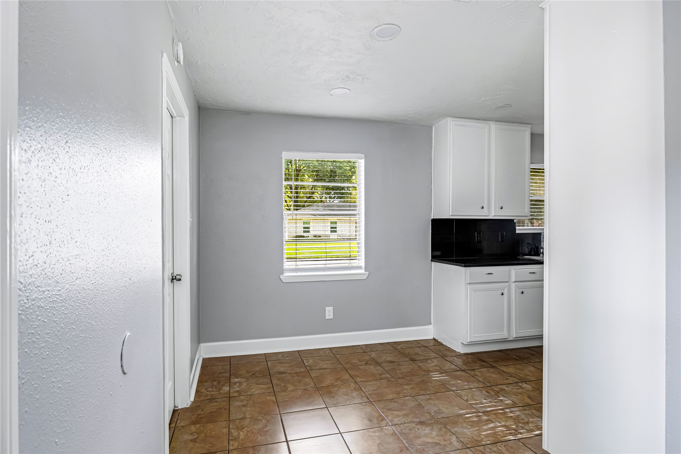 23402 Lestergate Drive Property Photo 14