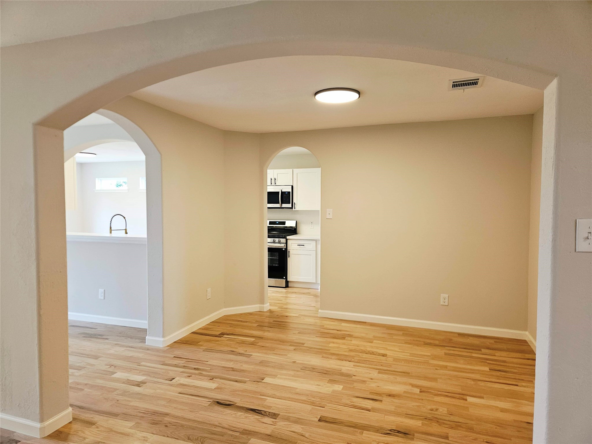 4227 Richmeadow Drive Property Photo 13