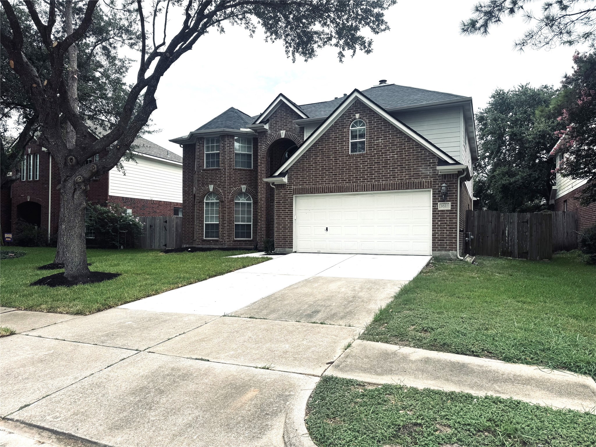 3623 Pine Valley Drive Property Photo 3