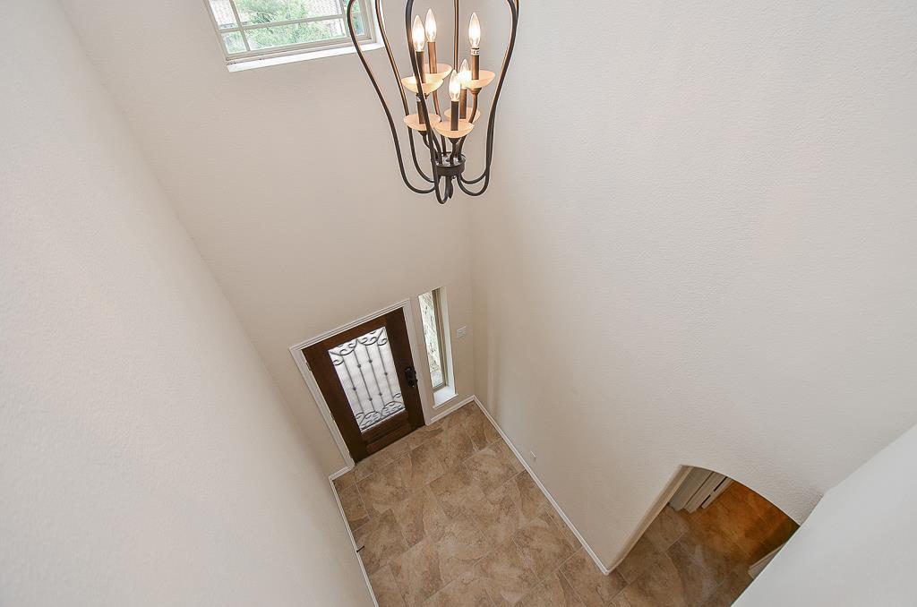 9411 Sparrow Creek Court Property Photo 3