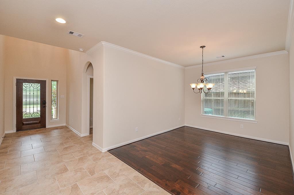 9411 Sparrow Creek Court Property Photo 4